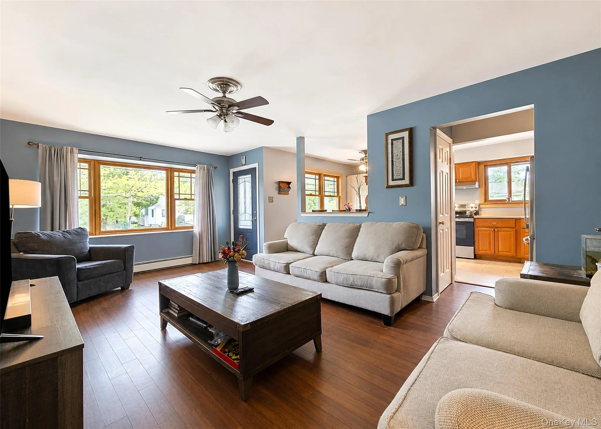70 Woodcut Drive, Brookhaven, NY, 3 Bedrooms Bedrooms, 5 Rooms Rooms,1 BathroomBathrooms,Residential,For Rent,Woodcut,0,983049 70 Woodcut Drive, Brookhaven, NY, 3 Bedrooms Bedrooms, 5 Rooms Rooms,1 BathroomBathrooms,Residential,For Rent,Woodcut,0,983049