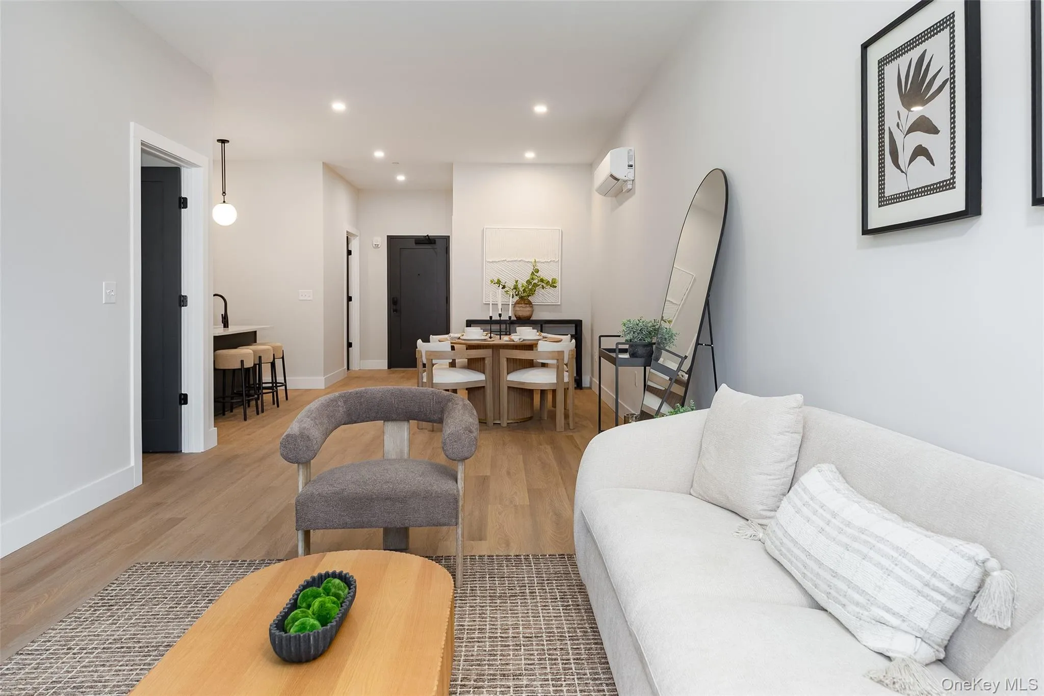364 Main Street, Beacon, NY, 1 Bedroom Bedrooms, 4 Rooms Rooms,1 BathroomBathrooms,Residential Lease,For Rent,Main,0,983066 364 Main Street, Beacon, NY, 1 Bedroom Bedrooms, 4 Rooms Rooms,1 BathroomBathrooms,Residential Lease,For Rent,Main,0,983066