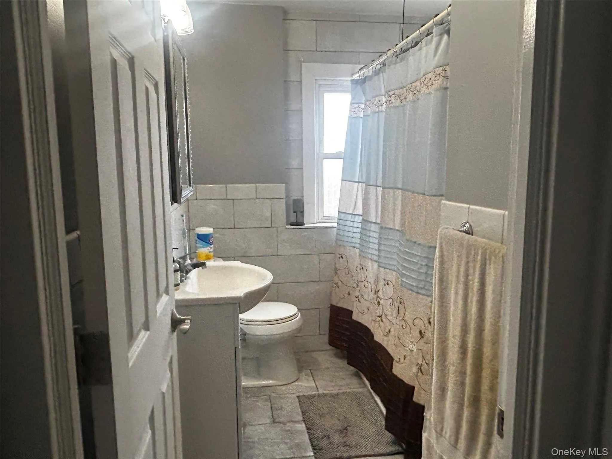 25 Martha Terrace, Hempstead, NY, 2 Bedrooms Bedrooms, 4 Rooms Rooms,1 BathroomBathrooms,Residential Lease,For Rent,Martha,0,983076 25 Martha Terrace, Hempstead, NY, 2 Bedrooms Bedrooms, 4 Rooms Rooms,1 BathroomBathrooms,Residential Lease,For Rent,Martha,0,983076