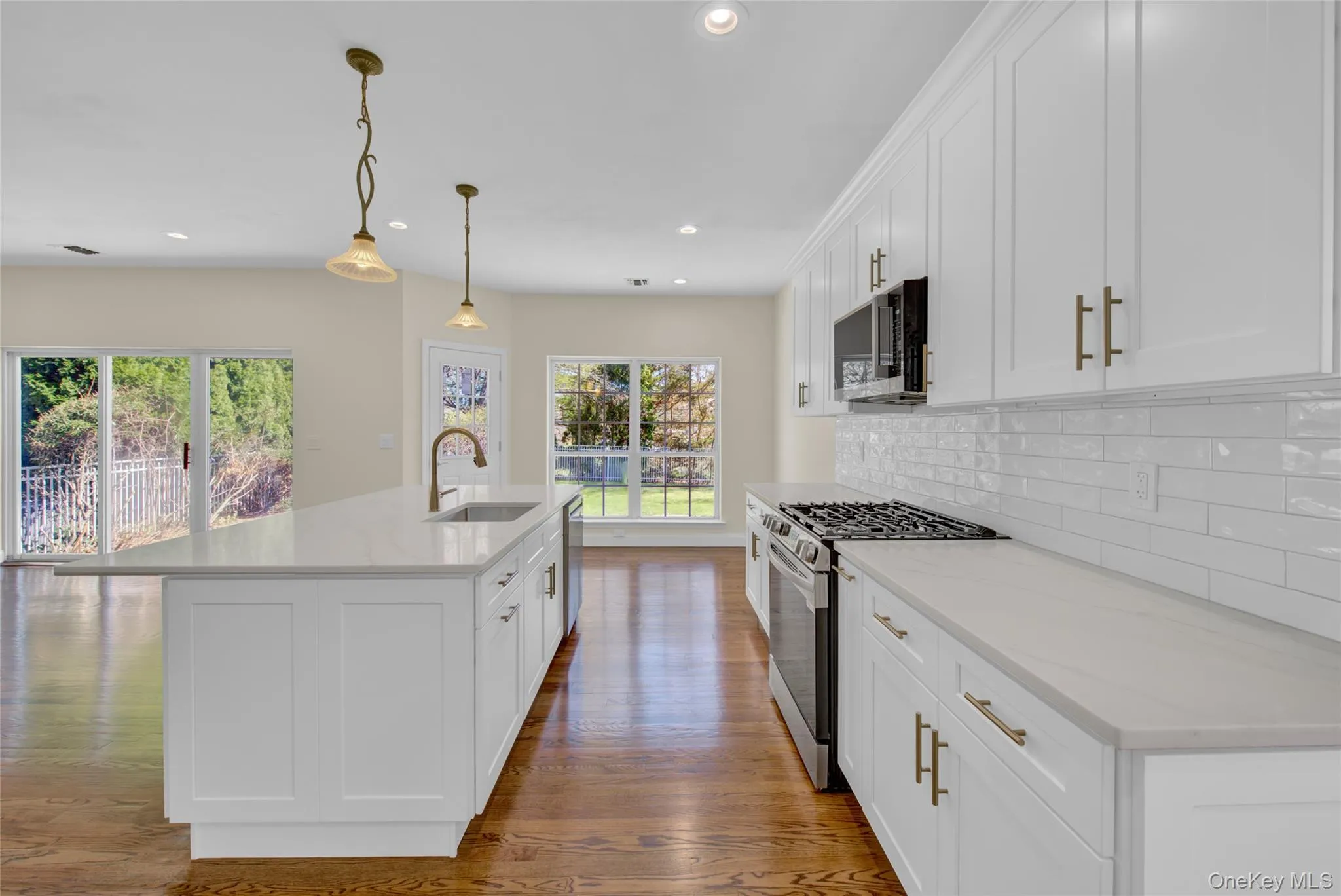 177 Hamlet Drive, Brookhaven, NY, 3 Bedrooms Bedrooms, 7 Rooms Rooms,3 BathroomsBathrooms,Residential,For Rent,Hamlet,0,983079 177 Hamlet Drive, Brookhaven, NY, 3 Bedrooms Bedrooms, 7 Rooms Rooms,3 BathroomsBathrooms,Residential,For Rent,Hamlet,0,983079