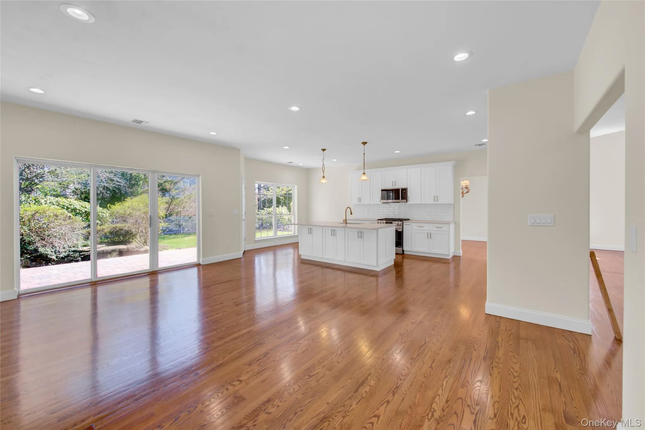 177 Hamlet Drive, Brookhaven, NY, 3 Bedrooms Bedrooms, 7 Rooms Rooms,3 BathroomsBathrooms,Residential,For Rent,Hamlet,0,983079 177 Hamlet Drive, Brookhaven, NY, 3 Bedrooms Bedrooms, 7 Rooms Rooms,3 BathroomsBathrooms,Residential,For Rent,Hamlet,0,983079