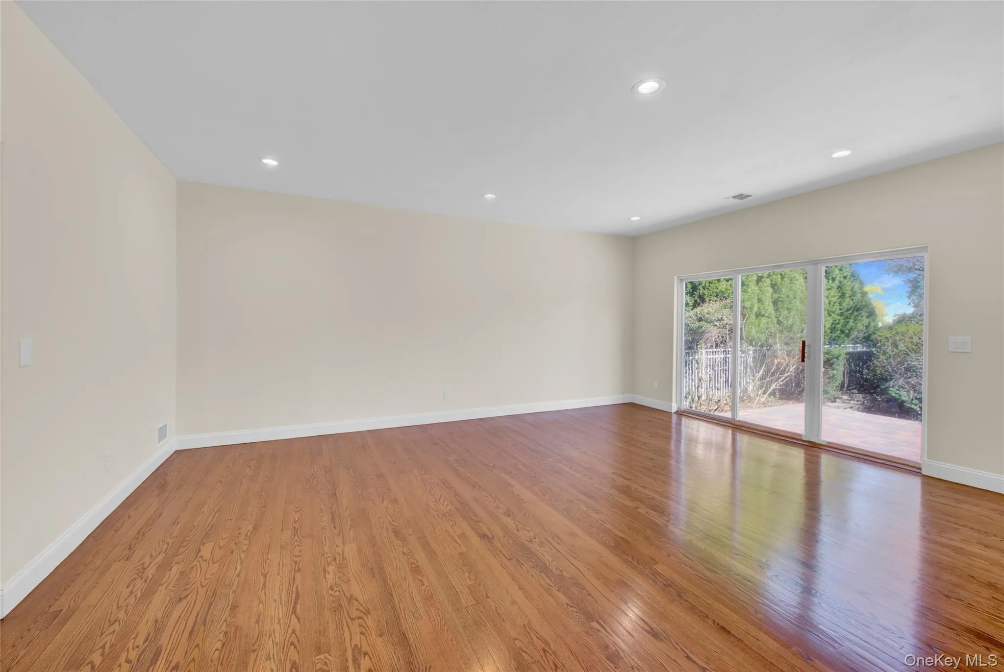 177 Hamlet Drive, Brookhaven, NY, 3 Bedrooms Bedrooms, 7 Rooms Rooms,3 BathroomsBathrooms,Residential,For Rent,Hamlet,0,983079 177 Hamlet Drive, Brookhaven, NY, 3 Bedrooms Bedrooms, 7 Rooms Rooms,3 BathroomsBathrooms,Residential,For Rent,Hamlet,0,983079