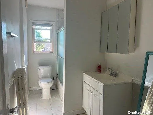 50 The Crescent, Babylon, NY, 1 Bedroom Bedrooms, 3 Rooms Rooms,1 BathroomBathrooms,Residential Lease,For Rent,The Crescent,0,983127 50 The Crescent, Babylon, NY, 1 Bedroom Bedrooms, 3 Rooms Rooms,1 BathroomBathrooms,Residential Lease,For Rent,The Crescent,0,983127