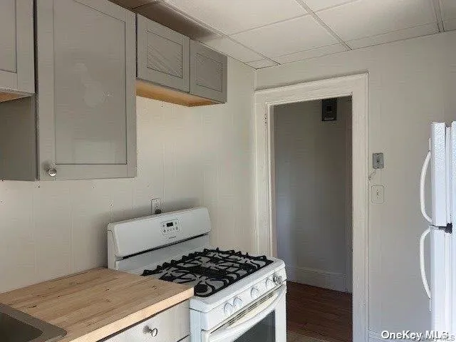 50 The Crescent, Babylon, NY, 1 Bedroom Bedrooms, 3 Rooms Rooms,1 BathroomBathrooms,Residential Lease,For Rent,The Crescent,0,983127 50 The Crescent, Babylon, NY, 1 Bedroom Bedrooms, 3 Rooms Rooms,1 BathroomBathrooms,Residential Lease,For Rent,The Crescent,0,983127
