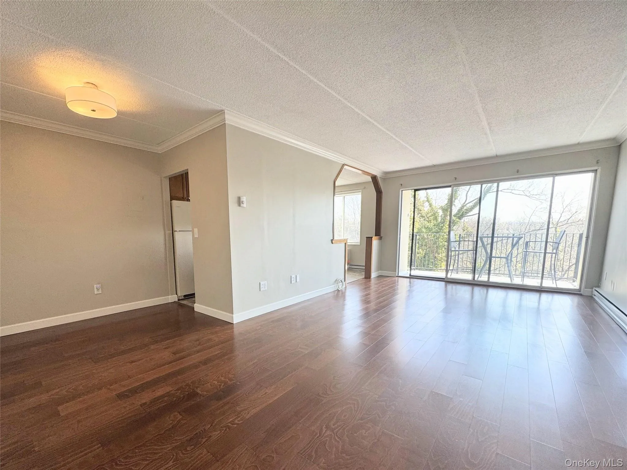 128 Colonial Parkway, Yonkers, NY, 1 Bedroom Bedrooms, 3 Rooms Rooms,1 BathroomBathrooms,Residential Lease,For Rent,Colonial,0,983140 128 Colonial Parkway, Yonkers, NY, 1 Bedroom Bedrooms, 3 Rooms Rooms,1 BathroomBathrooms,Residential Lease,For Rent,Colonial,0,983140