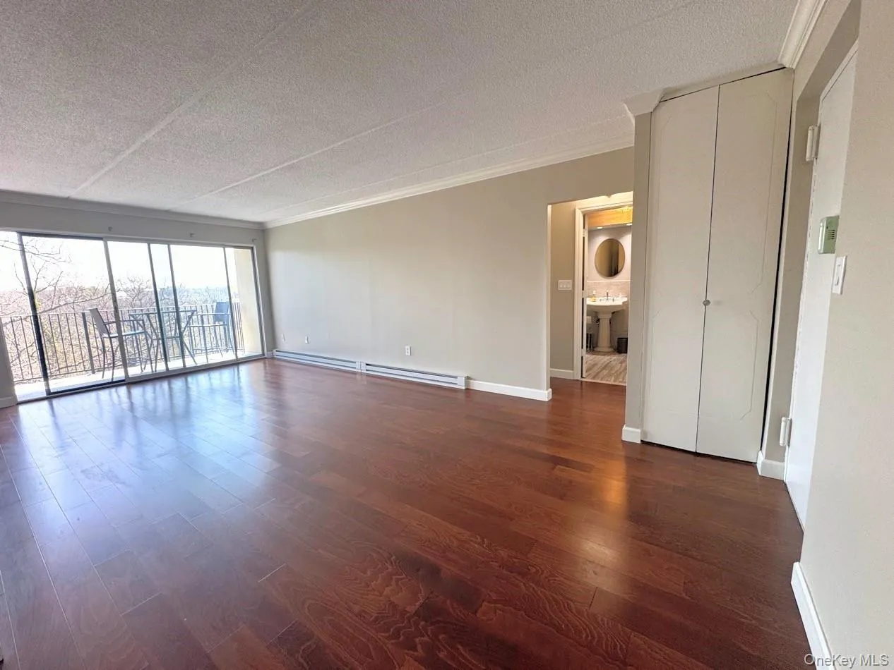 128 Colonial Parkway, Yonkers, NY, 1 Bedroom Bedrooms, 3 Rooms Rooms,1 BathroomBathrooms,Residential Lease,For Rent,Colonial,0,983140 128 Colonial Parkway, Yonkers, NY, 1 Bedroom Bedrooms, 3 Rooms Rooms,1 BathroomBathrooms,Residential Lease,For Rent,Colonial,0,983140