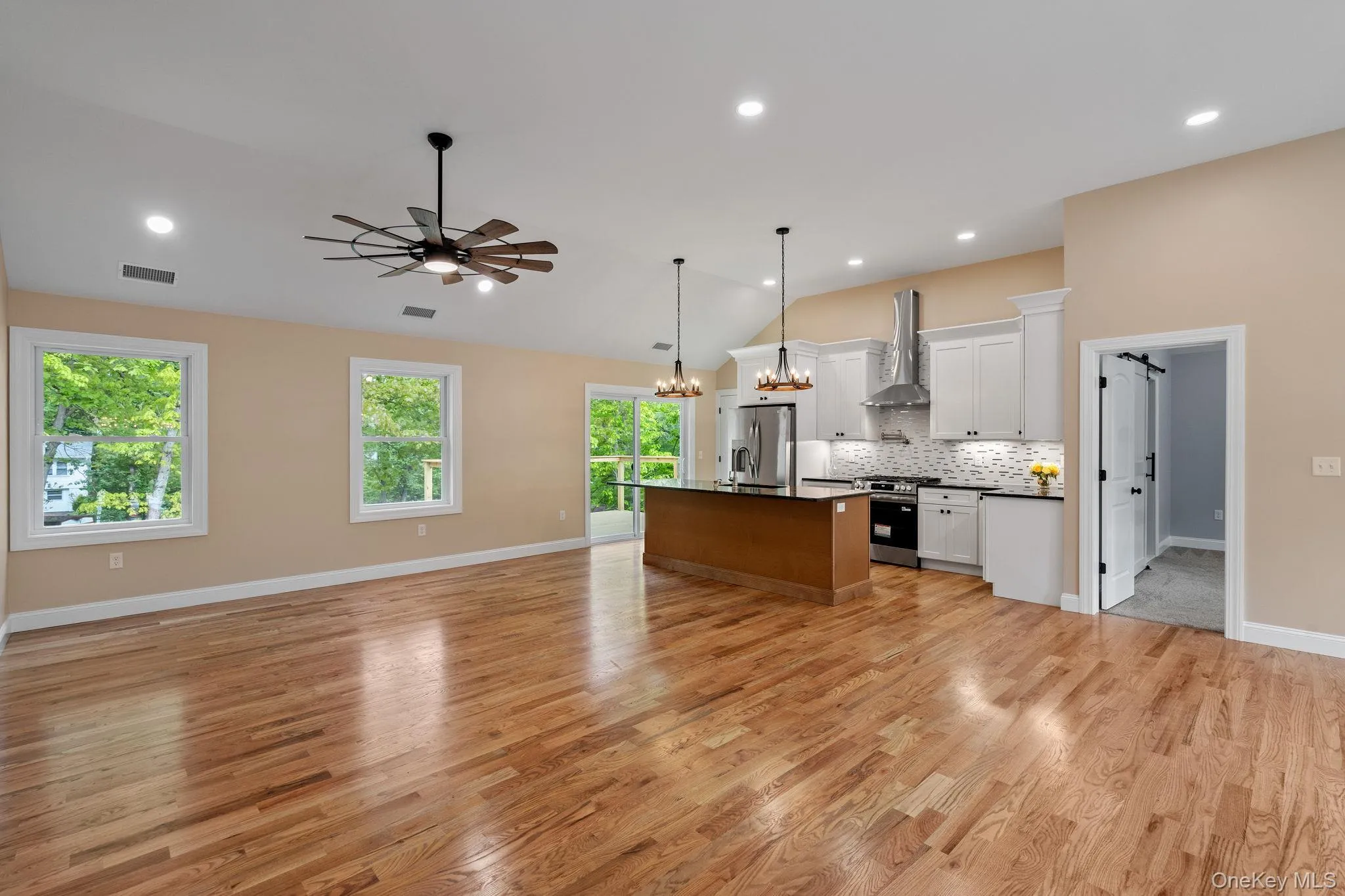 61 Smith Avenue, Newburgh (town), NY, 3 Bedrooms Bedrooms, 11 Rooms Rooms,3 BathroomsBathrooms,Residential,For Rent,Smith,0,983147 61 Smith Avenue, Newburgh (town), NY, 3 Bedrooms Bedrooms, 11 Rooms Rooms,3 BathroomsBathrooms,Residential,For Rent,Smith,0,983147