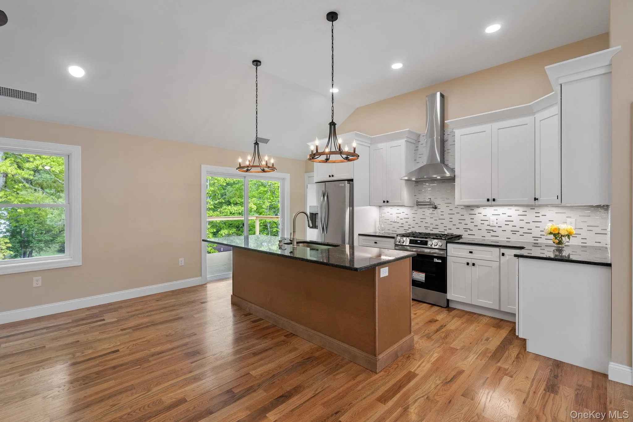 61 Smith Avenue, Newburgh (town), NY, 3 Bedrooms Bedrooms, 11 Rooms Rooms,3 BathroomsBathrooms,Residential,For Rent,Smith,0,983147 61 Smith Avenue, Newburgh (town), NY, 3 Bedrooms Bedrooms, 11 Rooms Rooms,3 BathroomsBathrooms,Residential,For Rent,Smith,0,983147