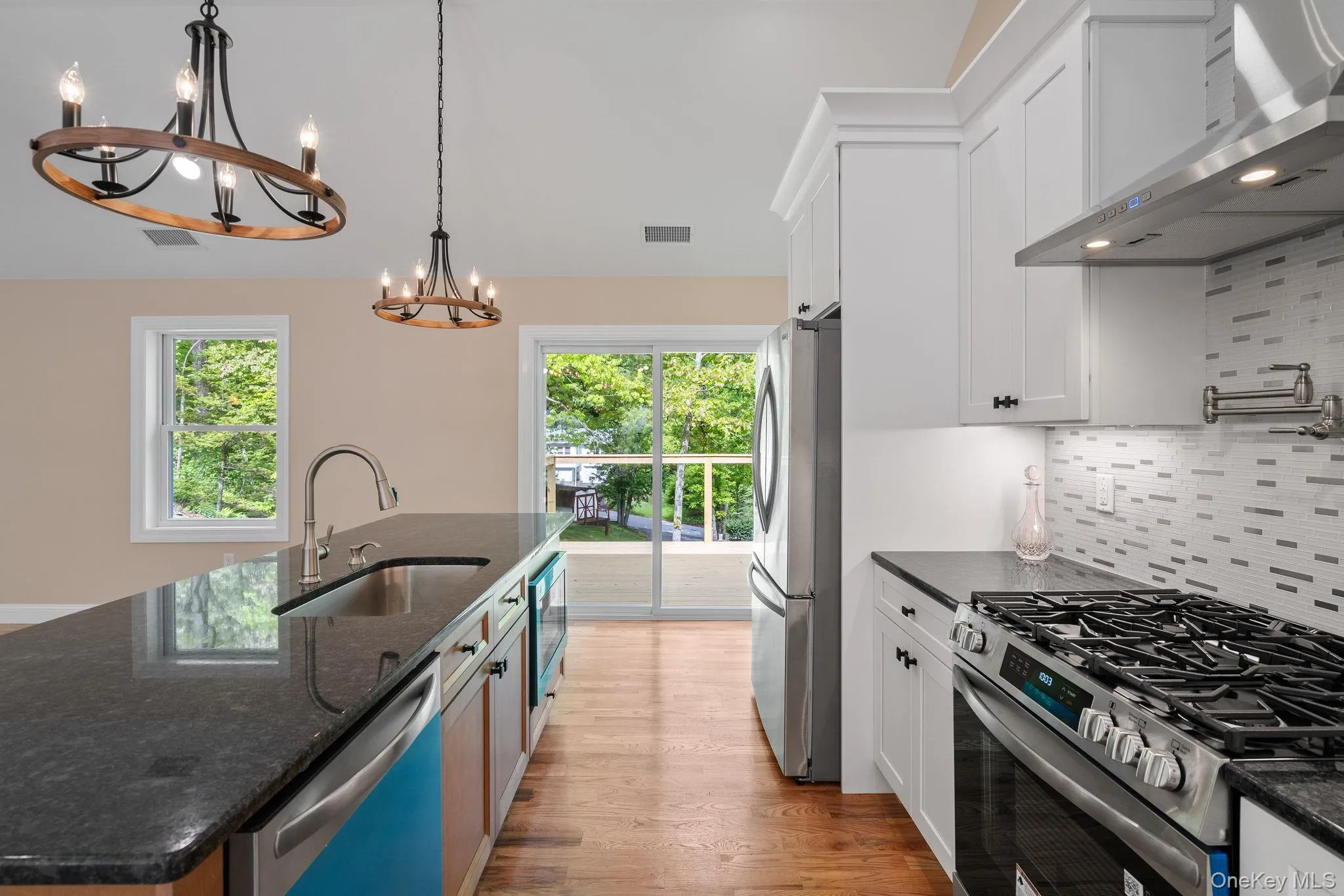 61 Smith Avenue, Newburgh (town), NY, 3 Bedrooms Bedrooms, 11 Rooms Rooms,3 BathroomsBathrooms,Residential,For Rent,Smith,0,983147 61 Smith Avenue, Newburgh (town), NY, 3 Bedrooms Bedrooms, 11 Rooms Rooms,3 BathroomsBathrooms,Residential,For Rent,Smith,0,983147