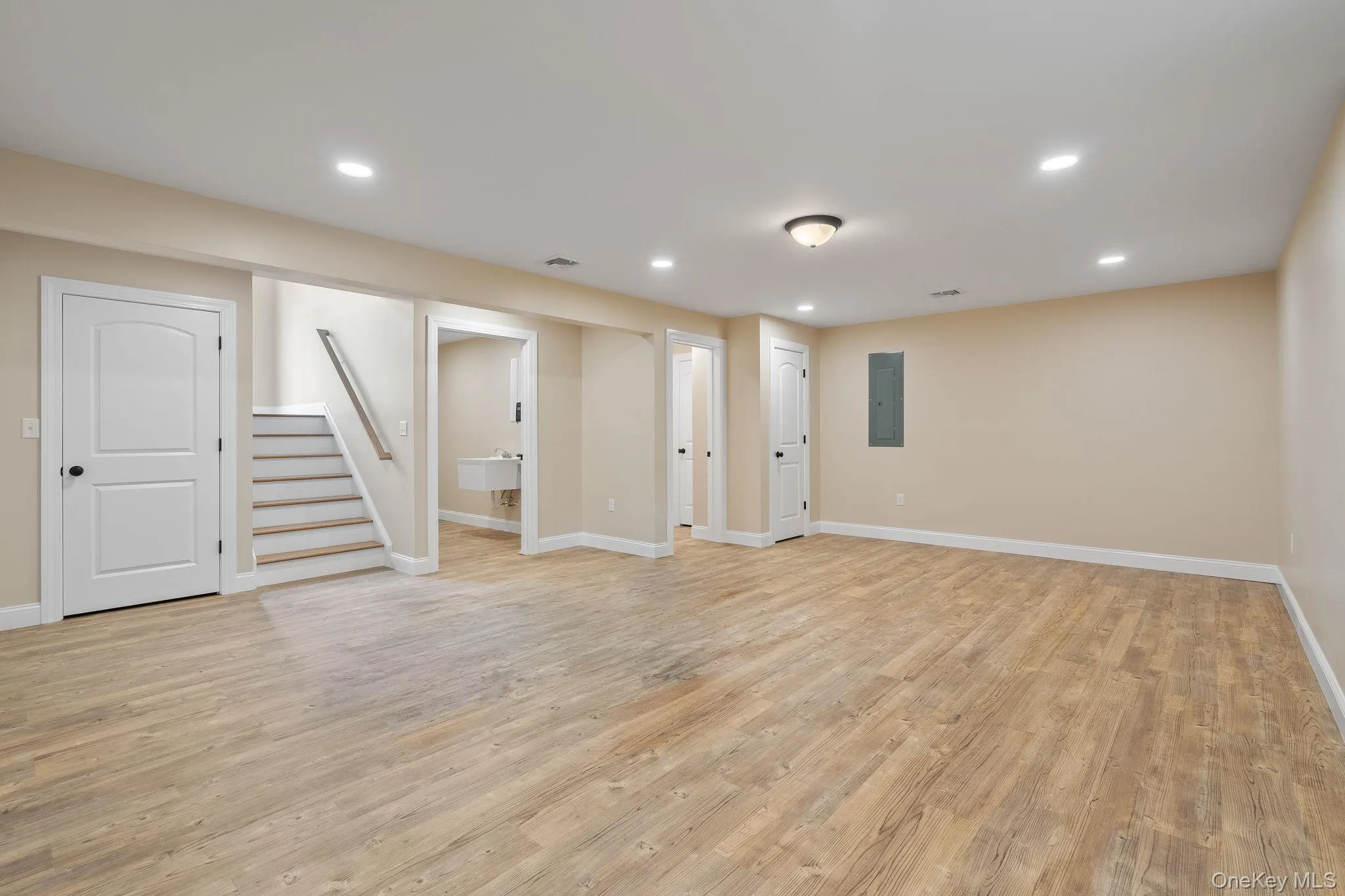 61 Smith Avenue, Newburgh (town), NY, 3 Bedrooms Bedrooms, 11 Rooms Rooms,3 BathroomsBathrooms,Residential,For Rent,Smith,0,983147 61 Smith Avenue, Newburgh (town), NY, 3 Bedrooms Bedrooms, 11 Rooms Rooms,3 BathroomsBathrooms,Residential,For Rent,Smith,0,983147