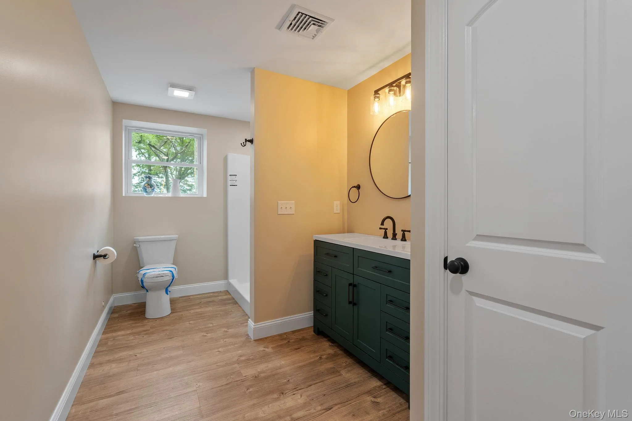 61 Smith Avenue, Newburgh (town), NY, 3 Bedrooms Bedrooms, 11 Rooms Rooms,3 BathroomsBathrooms,Residential,For Rent,Smith,0,983147 61 Smith Avenue, Newburgh (town), NY, 3 Bedrooms Bedrooms, 11 Rooms Rooms,3 BathroomsBathrooms,Residential,For Rent,Smith,0,983147