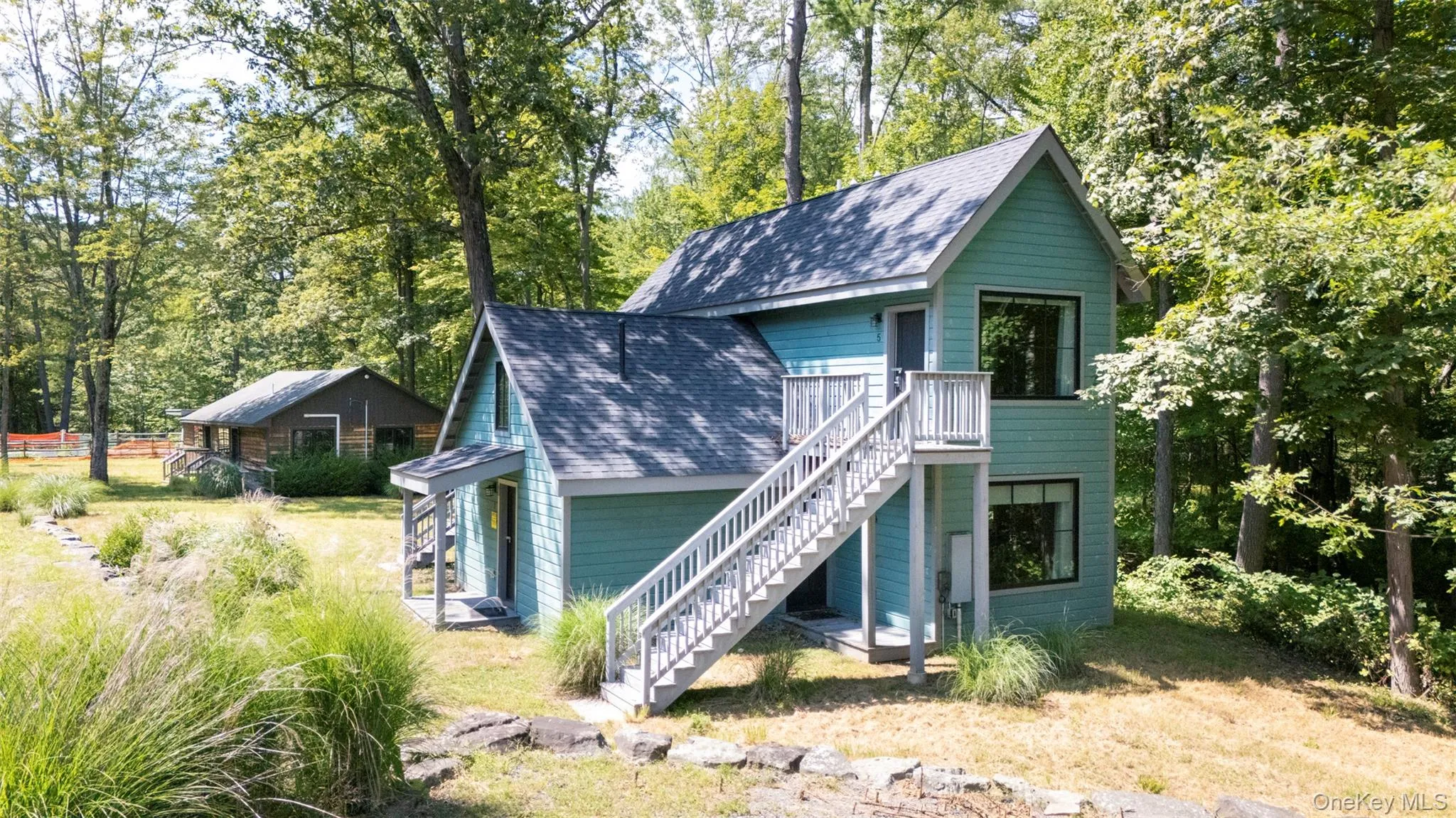 20 Country Club Lane, Woodstock, NY, 8 Bedrooms Bedrooms, 9 Rooms Rooms,8 BathroomsBathrooms,Residential,For Rent,Country Club,0,983149 20 Country Club Lane, Woodstock, NY, 8 Bedrooms Bedrooms, 9 Rooms Rooms,8 BathroomsBathrooms,Residential,For Rent,Country Club,0,983149