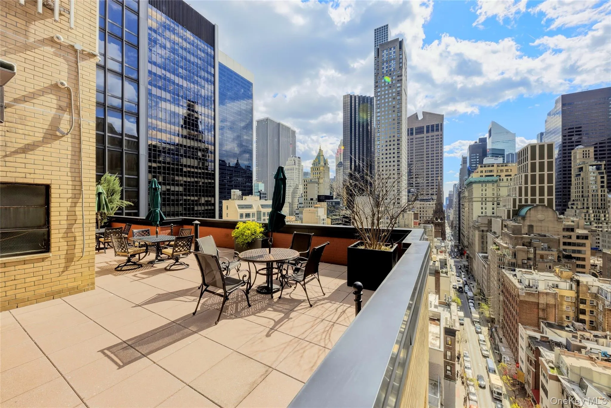 77 55th Street, New York, NY, 1 Bedroom Bedrooms, 3 Rooms Rooms,1 BathroomBathrooms,Residential,For Rent,55th,0,983154 77 55th Street, New York, NY, 1 Bedroom Bedrooms, 3 Rooms Rooms,1 BathroomBathrooms,Residential,For Rent,55th,0,983154