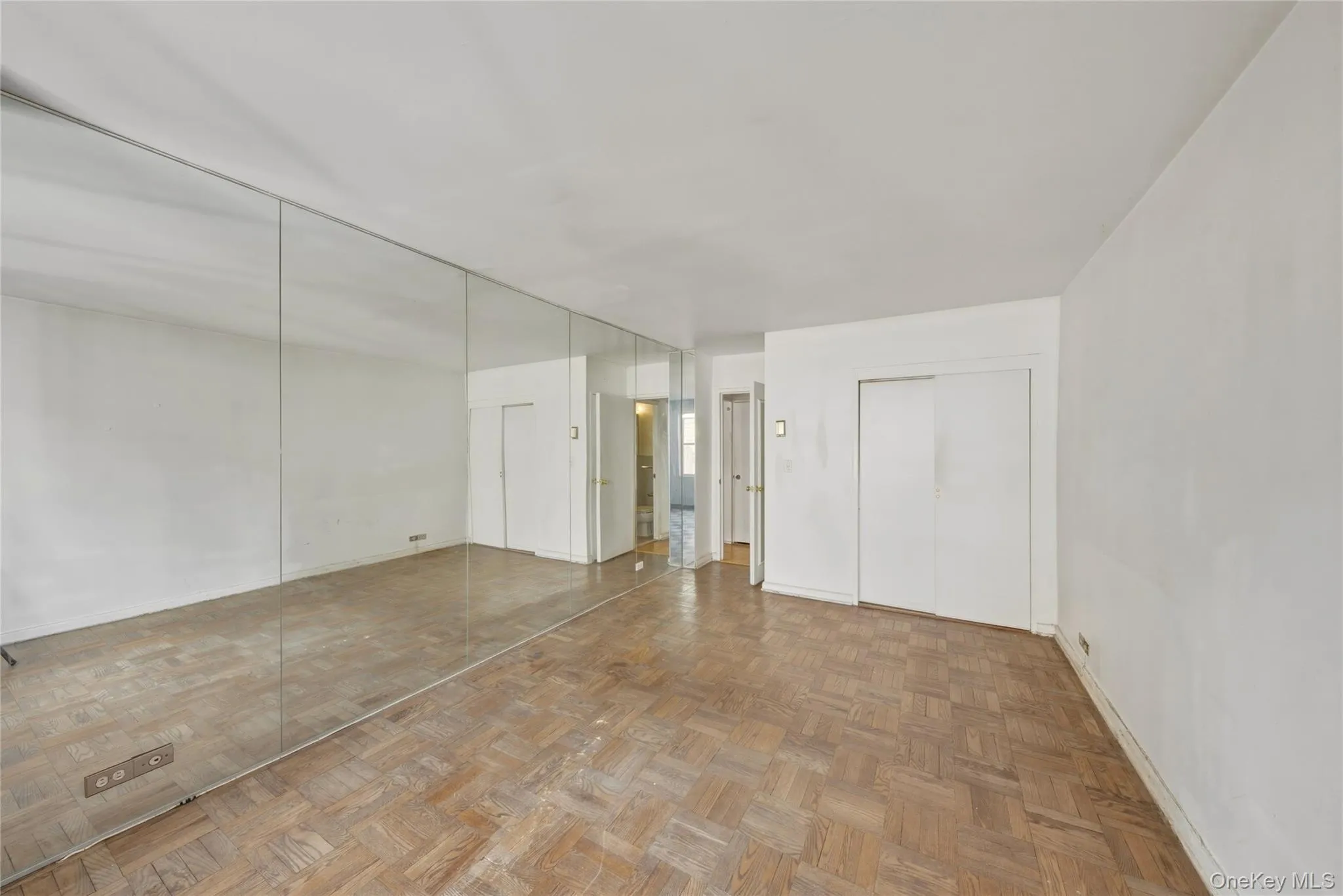 77 55th Street, New York, NY, 1 Bedroom Bedrooms, 3 Rooms Rooms,1 BathroomBathrooms,Residential,For Rent,55th,0,983154 77 55th Street, New York, NY, 1 Bedroom Bedrooms, 3 Rooms Rooms,1 BathroomBathrooms,Residential,For Rent,55th,0,983154