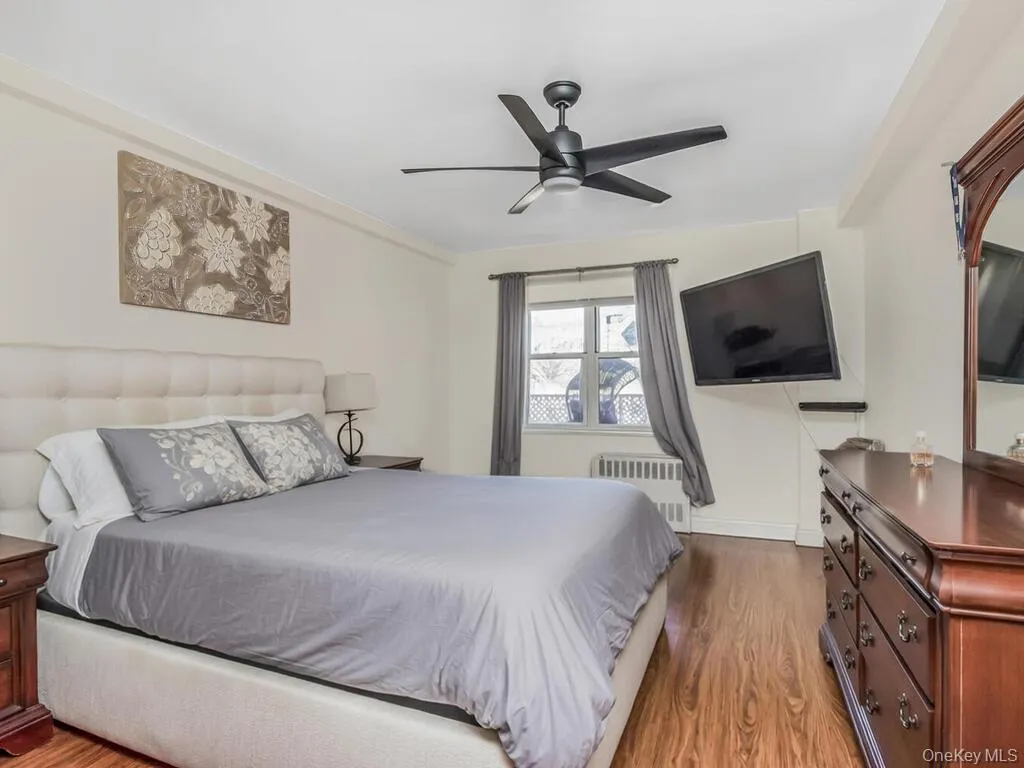 11 Balint Drive, Yonkers, NY, 3 Bedrooms Bedrooms, 5 Rooms Rooms,2 BathroomsBathrooms,Residential,For Rent,Balint,0,983176 11 Balint Drive, Yonkers, NY, 3 Bedrooms Bedrooms, 5 Rooms Rooms,2 BathroomsBathrooms,Residential,For Rent,Balint,0,983176