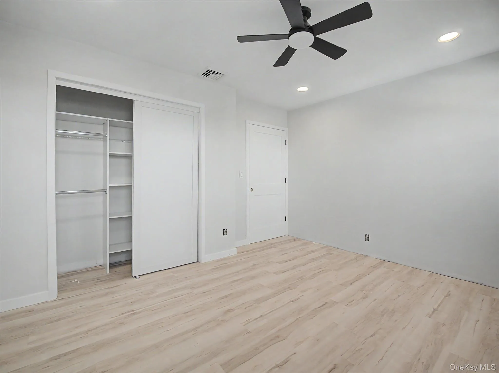 39 Brothers Road, Beekman, NY, 3 Bedrooms Bedrooms, 8 Rooms Rooms,1 BathroomBathrooms,Residential,For Rent,Brothers,0,KEY983185 39 Brothers Road, Beekman, NY, 3 Bedrooms Bedrooms, 8 Rooms Rooms,1 BathroomBathrooms,Residential,For Rent,Brothers,0,KEY983185