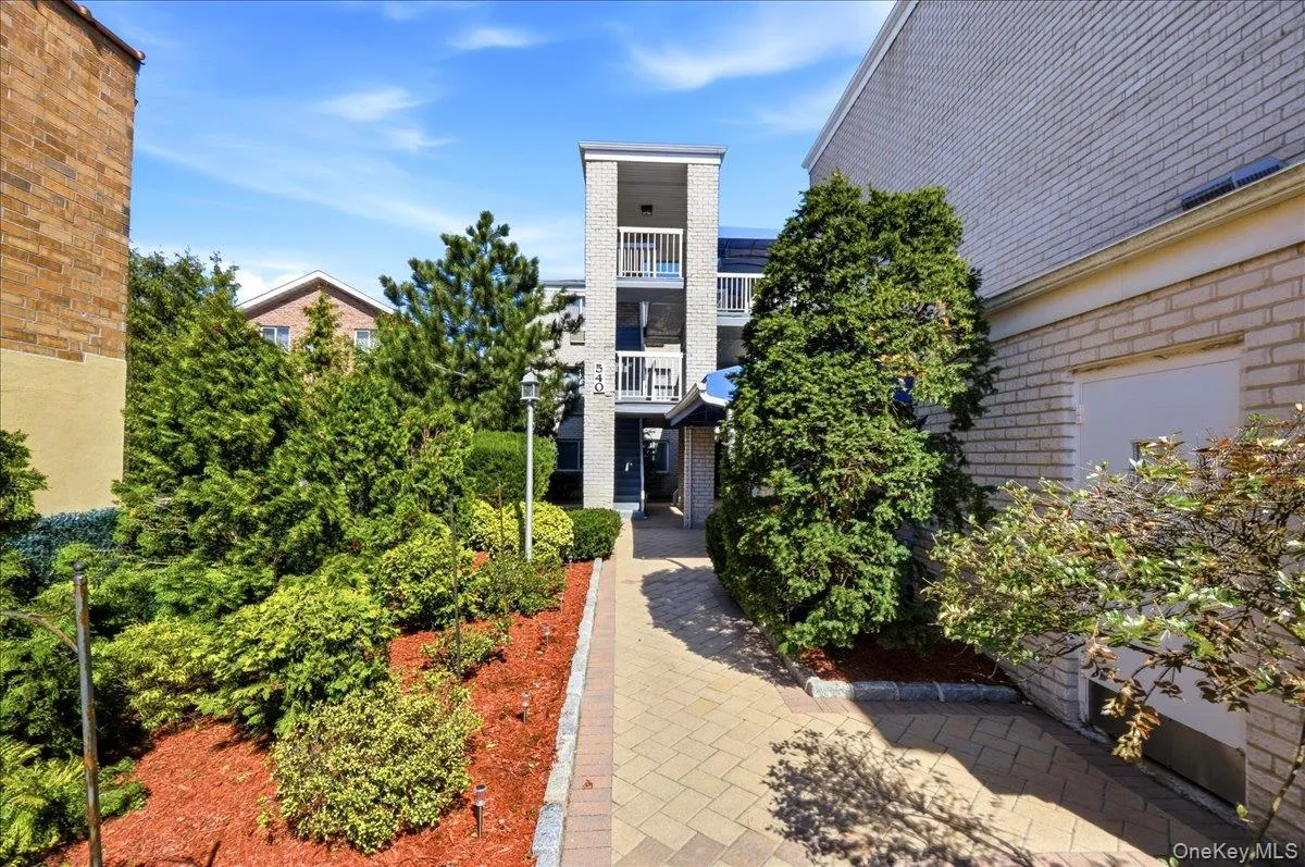 540 Ellsworth Avenue, New York, NY, 2 Bedrooms Bedrooms, 5 Rooms Rooms,1 BathroomBathrooms,Residential Sale,For Rent,Ellsworth,0,983193 540 Ellsworth Avenue, New York, NY, 2 Bedrooms Bedrooms, 5 Rooms Rooms,1 BathroomBathrooms,Residential Sale,For Rent,Ellsworth,0,983193