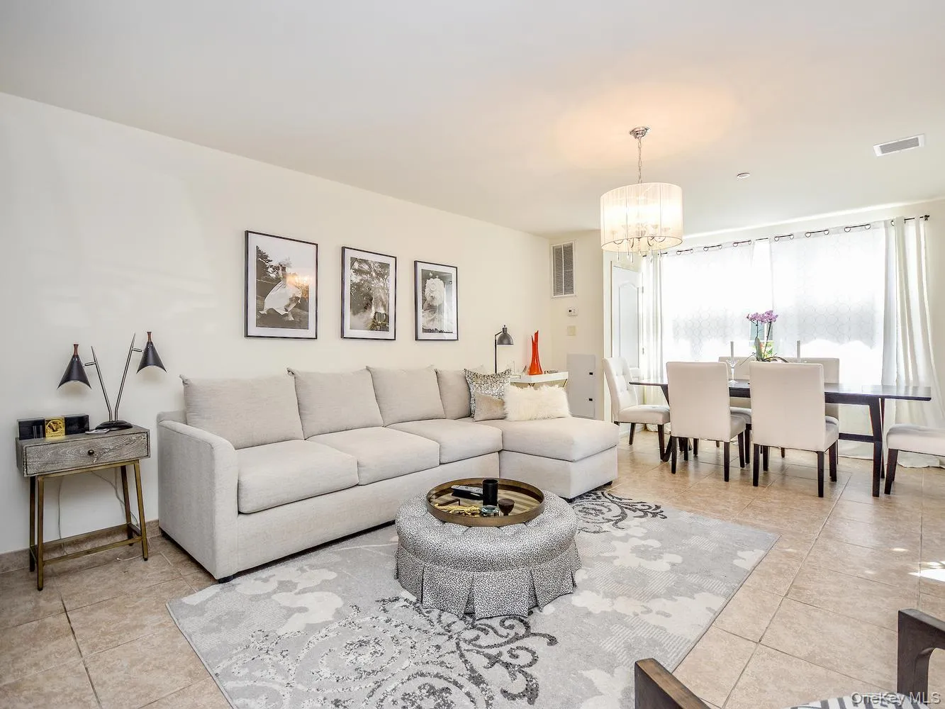 400 Carney Street, Glen Cove, NY, 2 Bedrooms Bedrooms, 3 Rooms Rooms,1 BathroomBathrooms,Residential Lease,For Rent,Carney,0,983203 400 Carney Street, Glen Cove, NY, 2 Bedrooms Bedrooms, 3 Rooms Rooms,1 BathroomBathrooms,Residential Lease,For Rent,Carney,0,983203