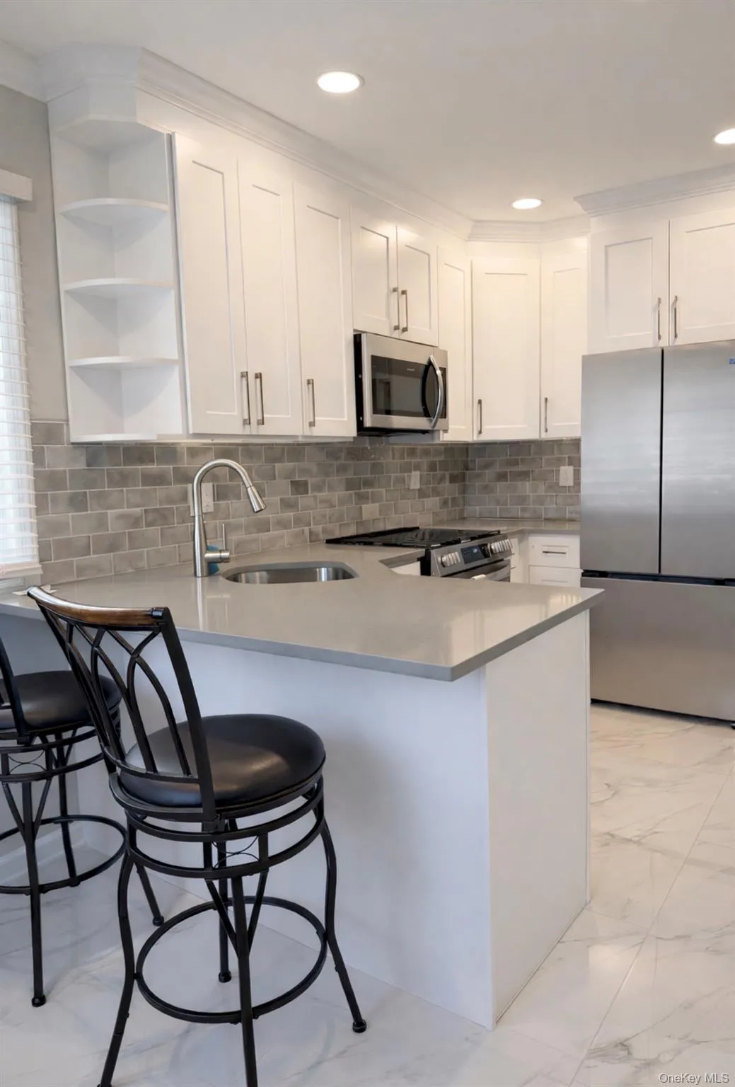 56 Beverly Road, Hempstead, NY, 3 Bedrooms Bedrooms, 6 Rooms Rooms,2 BathroomsBathrooms,Residential Lease,For Rent,Beverly,0,983211 56 Beverly Road, Hempstead, NY, 3 Bedrooms Bedrooms, 6 Rooms Rooms,2 BathroomsBathrooms,Residential Lease,For Rent,Beverly,0,983211