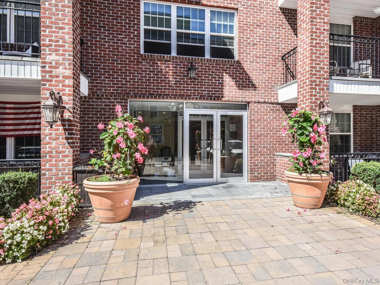 400 Carney Street, Glen Cove, NY, 1 Bedroom Bedrooms, 3 Rooms Rooms,1 BathroomBathrooms,Residential Lease,For Rent,Carney,0,983215 400 Carney Street, Glen Cove, NY, 1 Bedroom Bedrooms, 3 Rooms Rooms,1 BathroomBathrooms,Residential Lease,For Rent,Carney,0,983215