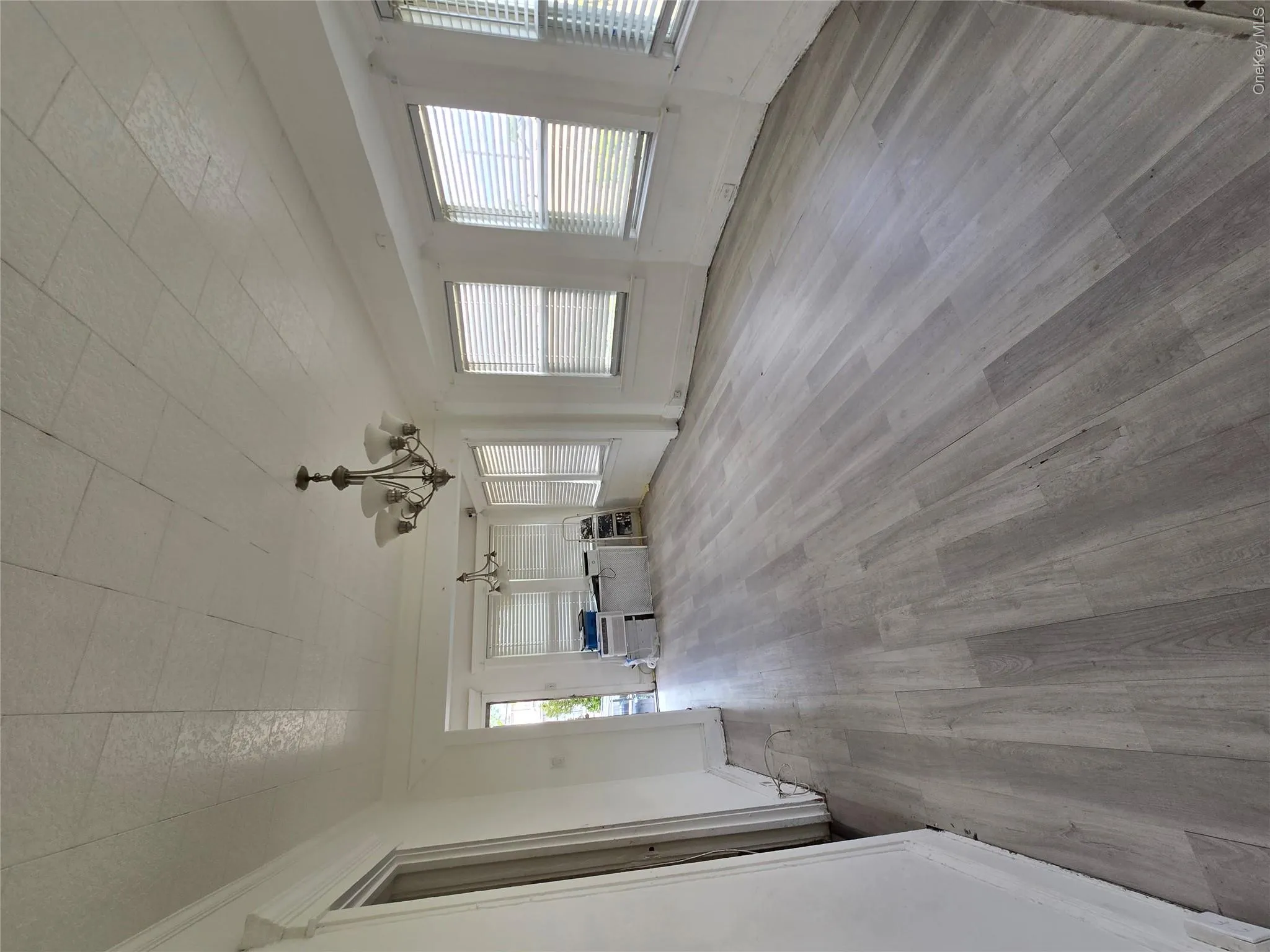 14262 Bascom Avenue, New York, NY, 4 Bedrooms Bedrooms, 8 Rooms Rooms,2 BathroomsBathrooms,Residential Sale,For Rent,Bascom,0,983221 14262 Bascom Avenue, New York, NY, 4 Bedrooms Bedrooms, 8 Rooms Rooms,2 BathroomsBathrooms,Residential Sale,For Rent,Bascom,0,983221