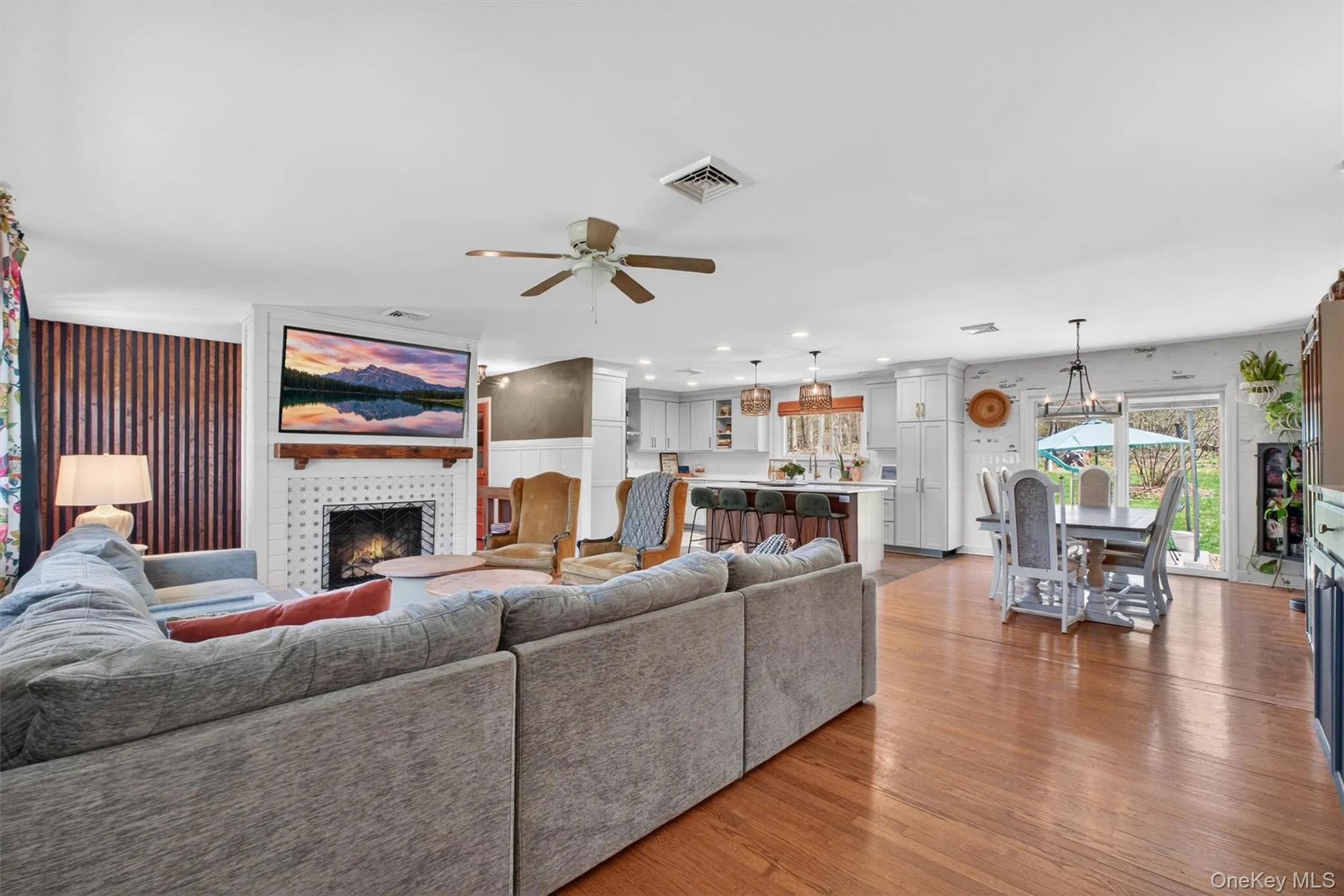 49 Clover Hill Drive, Poughkeepsie (town), NY, 4 Bedrooms Bedrooms, 8 Rooms Rooms,2 BathroomsBathrooms,Residential Lease,For Rent,Clover Hill,0,983229 49 Clover Hill Drive, Poughkeepsie (town), NY, 4 Bedrooms Bedrooms, 8 Rooms Rooms,2 BathroomsBathrooms,Residential Lease,For Rent,Clover Hill,0,983229