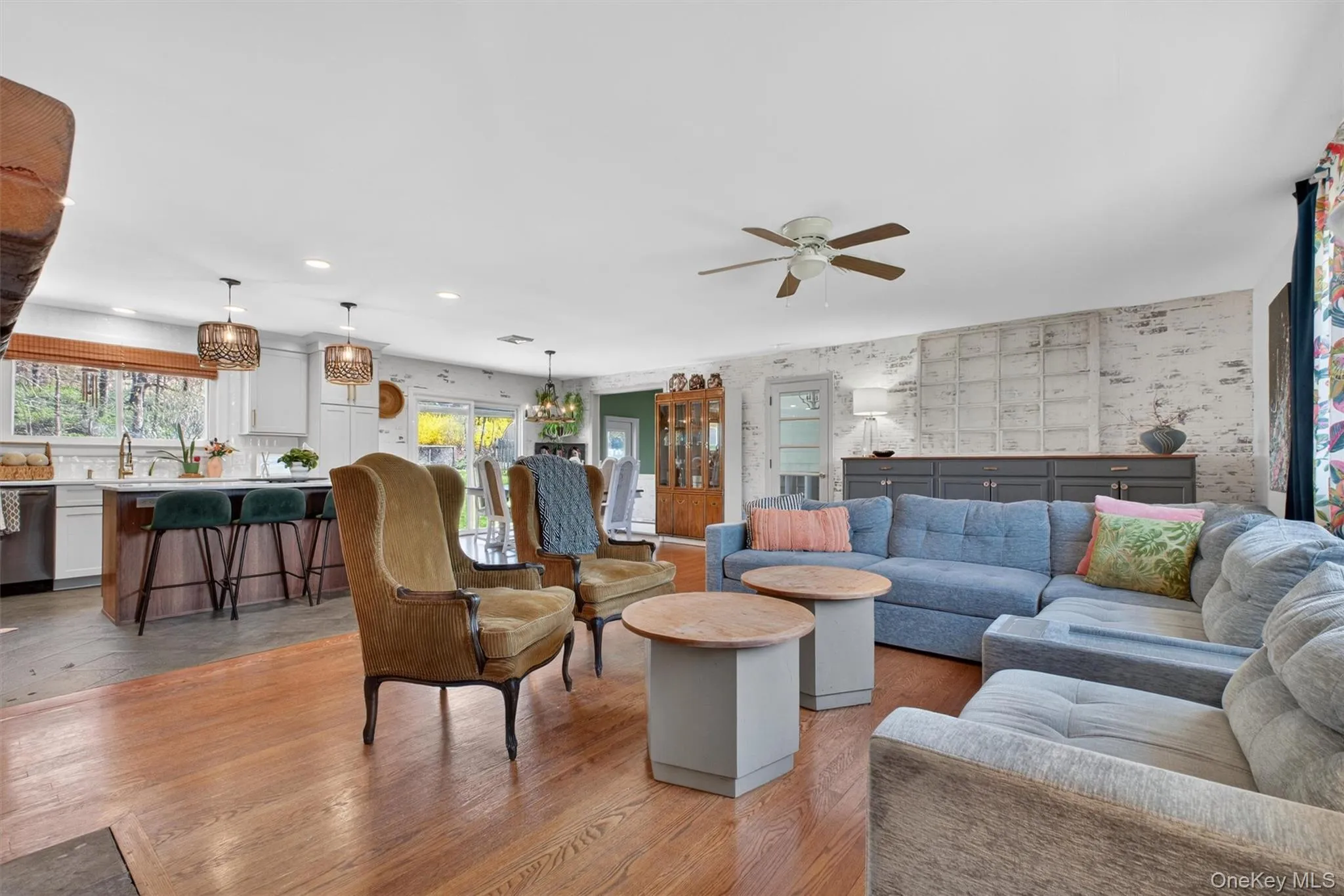 49 Clover Hill Drive, Poughkeepsie (town), NY, 4 Bedrooms Bedrooms, 8 Rooms Rooms,2 BathroomsBathrooms,Residential Lease,For Rent,Clover Hill,0,983229 49 Clover Hill Drive, Poughkeepsie (town), NY, 4 Bedrooms Bedrooms, 8 Rooms Rooms,2 BathroomsBathrooms,Residential Lease,For Rent,Clover Hill,0,983229