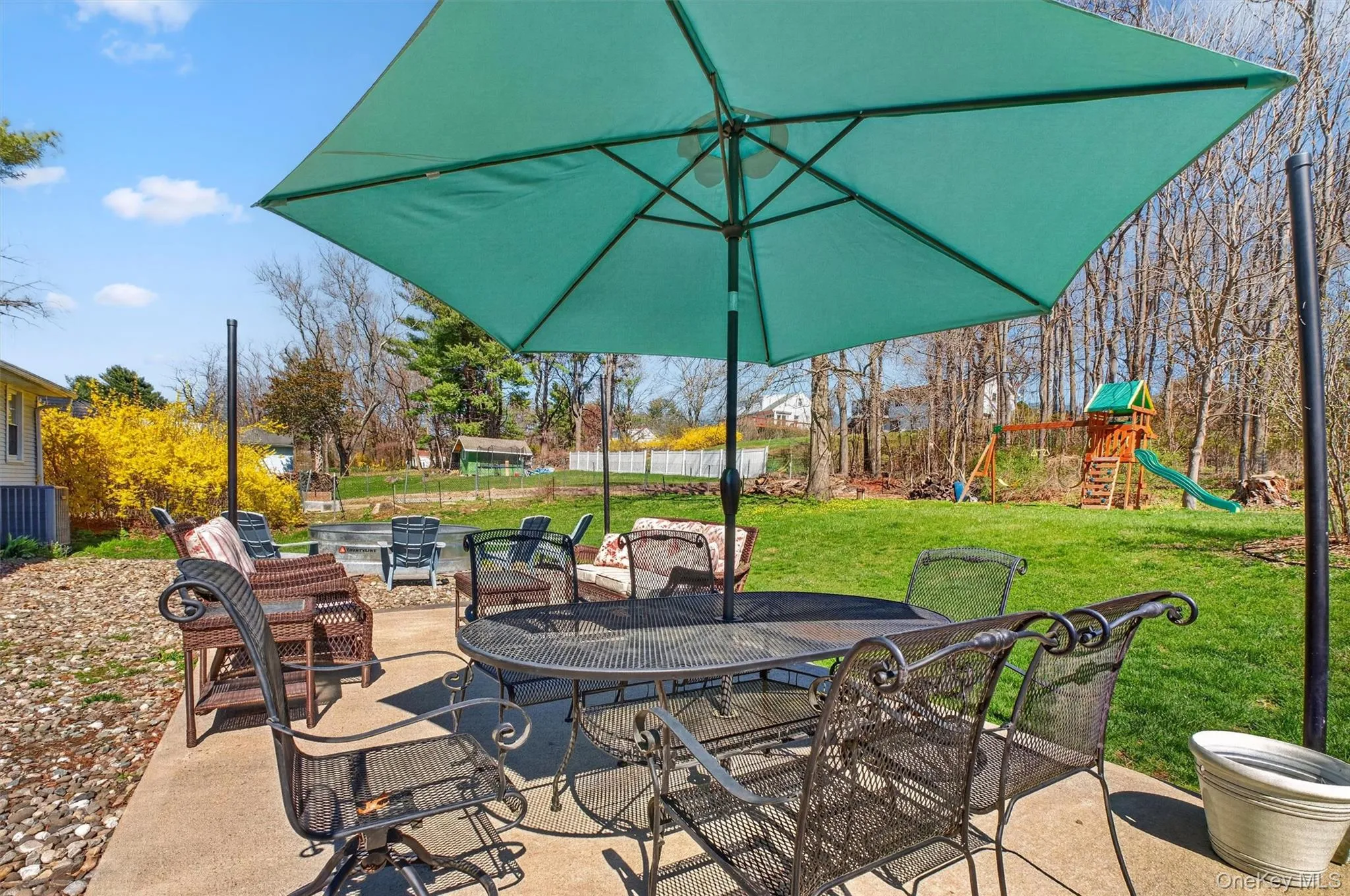 49 Clover Hill Drive, Poughkeepsie (town), NY, 4 Bedrooms Bedrooms, 8 Rooms Rooms,2 BathroomsBathrooms,Residential Lease,For Rent,Clover Hill,0,983229 49 Clover Hill Drive, Poughkeepsie (town), NY, 4 Bedrooms Bedrooms, 8 Rooms Rooms,2 BathroomsBathrooms,Residential Lease,For Rent,Clover Hill,0,983229