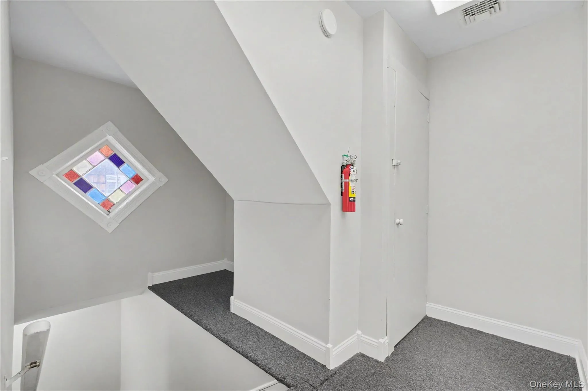 17 Collegeview Avenue, Poughkeepsie, NY, ,Commercial Lease,For Rent,Collegeview,0,983236 17 Collegeview Avenue, Poughkeepsie, NY, ,Commercial Lease,For Rent,Collegeview,0,983236