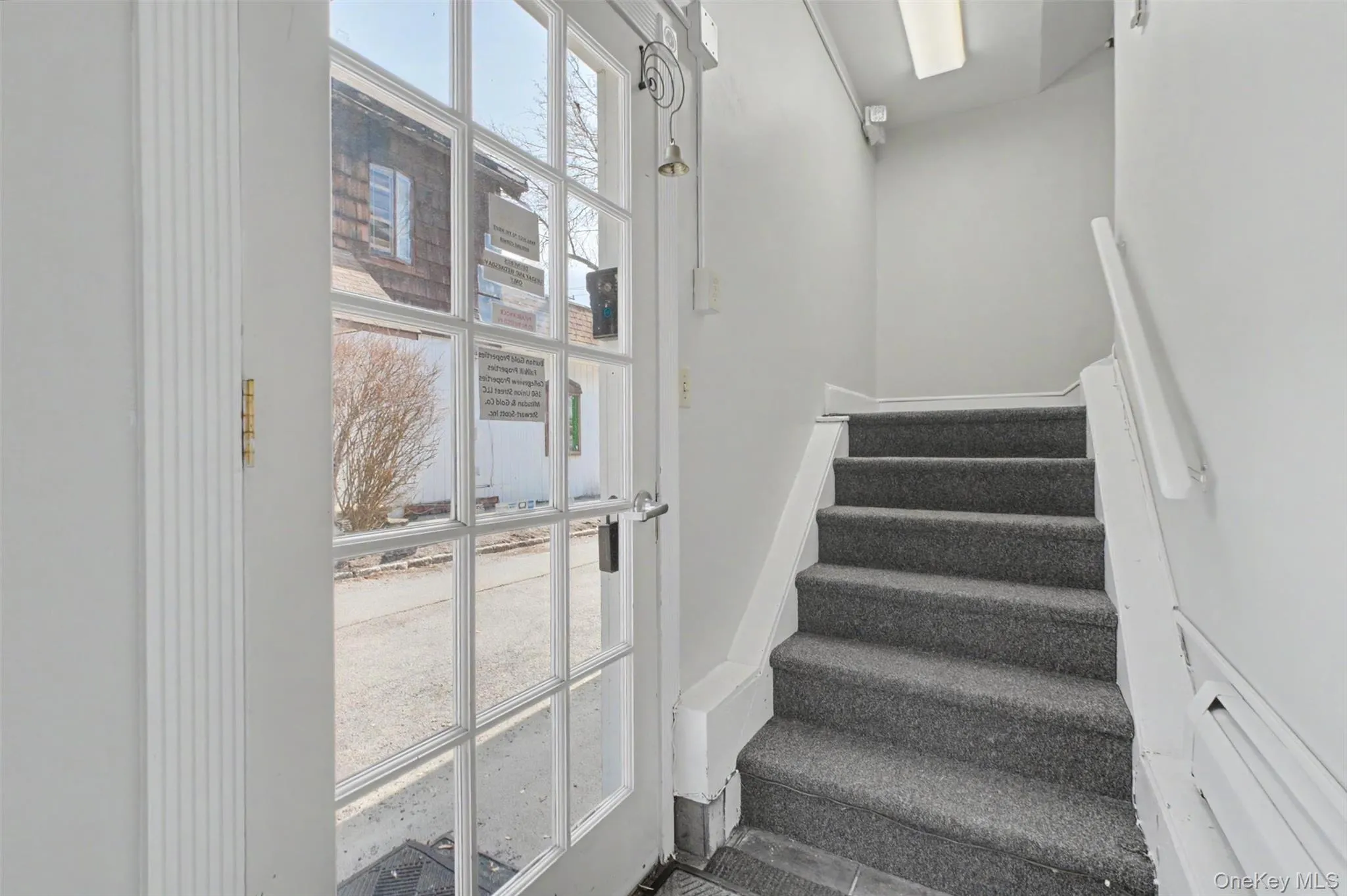 17 Collegeview Avenue, Poughkeepsie, NY, ,Commercial Lease,For Rent,Collegeview,0,983236 17 Collegeview Avenue, Poughkeepsie, NY, ,Commercial Lease,For Rent,Collegeview,0,983236