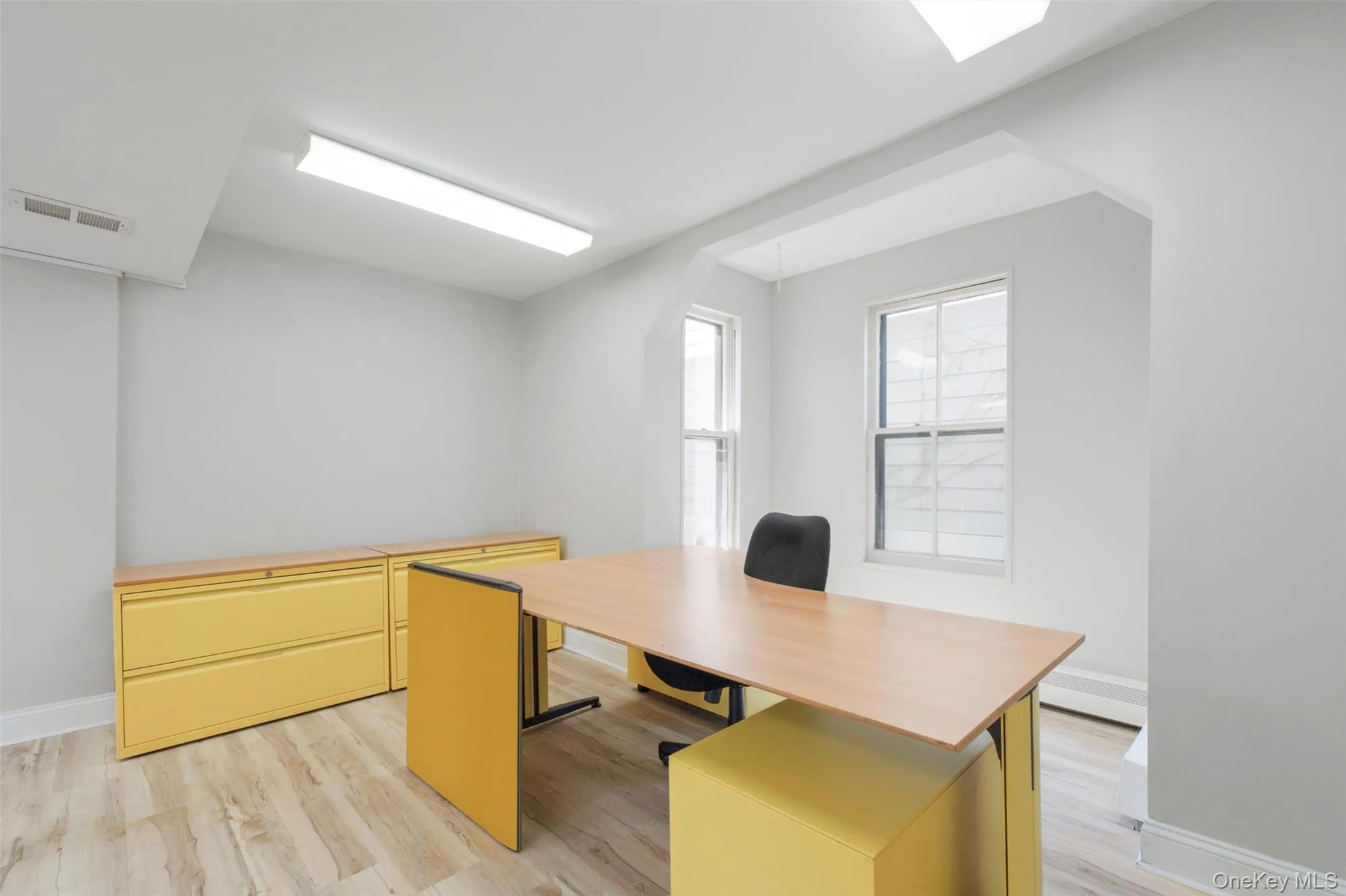 17 Collegeview Avenue, Poughkeepsie, NY, ,Commercial Lease,For Rent,Collegeview,0,983236 17 Collegeview Avenue, Poughkeepsie, NY, ,Commercial Lease,For Rent,Collegeview,0,983236