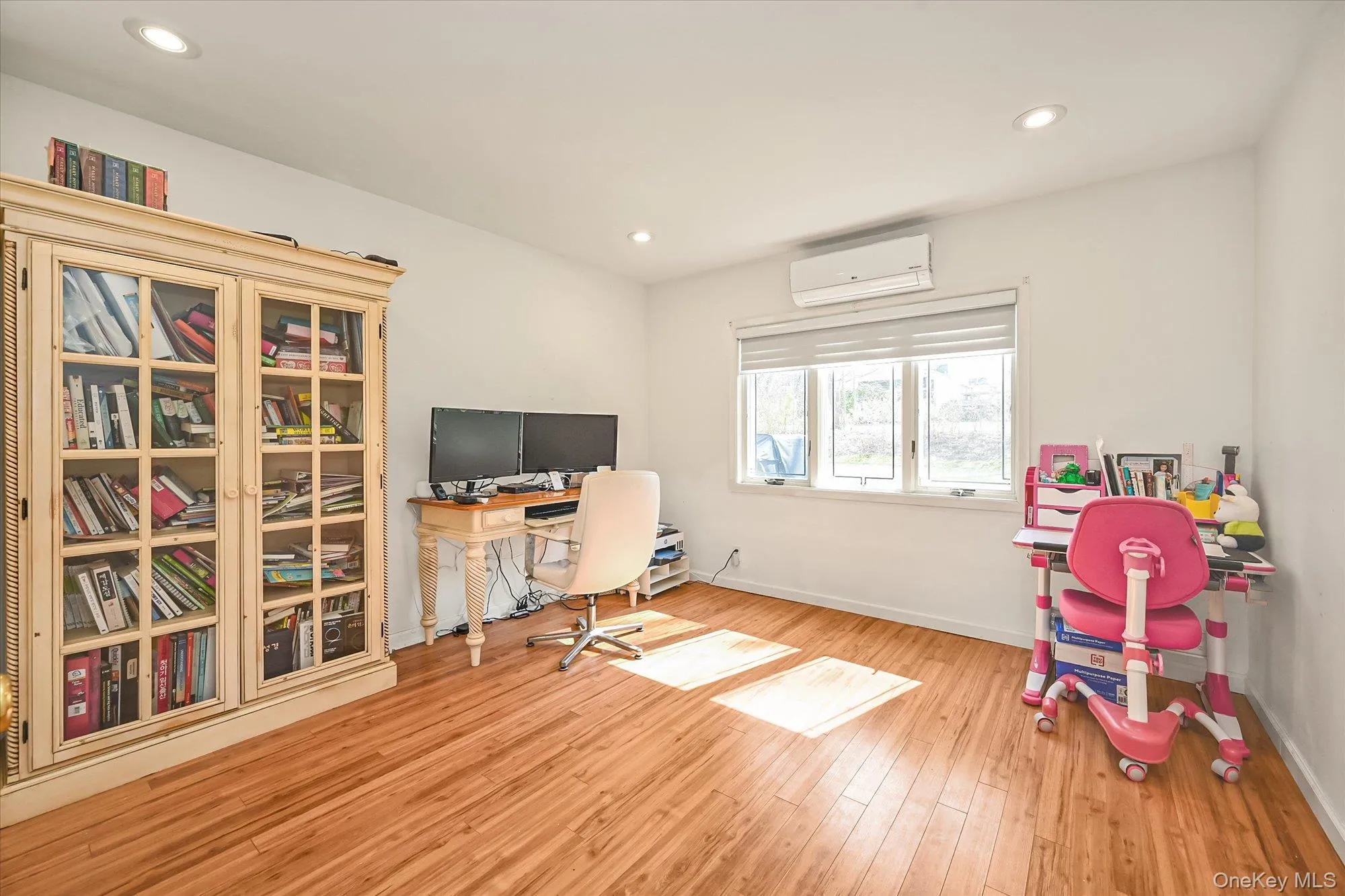 5 Fieldstone Lane, North Hempstead, NY, 5 Bedrooms Bedrooms, 9 Rooms Rooms,3 BathroomsBathrooms,Residential,For Rent,Fieldstone,0,983252 5 Fieldstone Lane, North Hempstead, NY, 5 Bedrooms Bedrooms, 9 Rooms Rooms,3 BathroomsBathrooms,Residential,For Rent,Fieldstone,0,983252