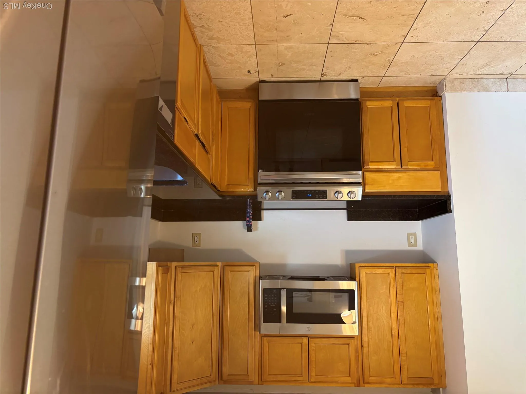 upper level kitchen upper level kitchen