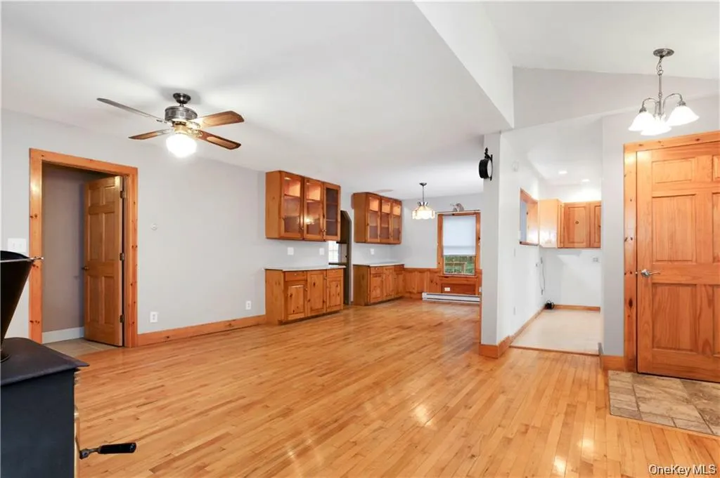 4 First Street, Deerpark, NY, 2 Bedrooms Bedrooms, 5 Rooms Rooms,1 BathroomBathrooms,Residential Lease,For Rent,First,0,983268 4 First Street, Deerpark, NY, 2 Bedrooms Bedrooms, 5 Rooms Rooms,1 BathroomBathrooms,Residential Lease,For Rent,First,0,983268