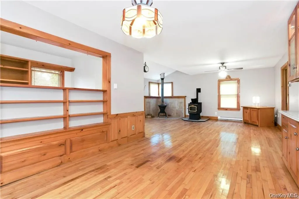 4 First Street, Deerpark, NY, 2 Bedrooms Bedrooms, 5 Rooms Rooms,1 BathroomBathrooms,Residential Lease,For Rent,First,0,983268 4 First Street, Deerpark, NY, 2 Bedrooms Bedrooms, 5 Rooms Rooms,1 BathroomBathrooms,Residential Lease,For Rent,First,0,983268