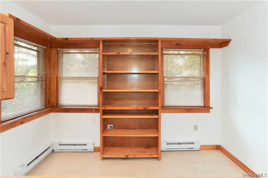 4 First Street, Deerpark, NY, 2 Bedrooms Bedrooms, 5 Rooms Rooms,1 BathroomBathrooms,Residential Lease,For Rent,First,0,983268 4 First Street, Deerpark, NY, 2 Bedrooms Bedrooms, 5 Rooms Rooms,1 BathroomBathrooms,Residential Lease,For Rent,First,0,983268