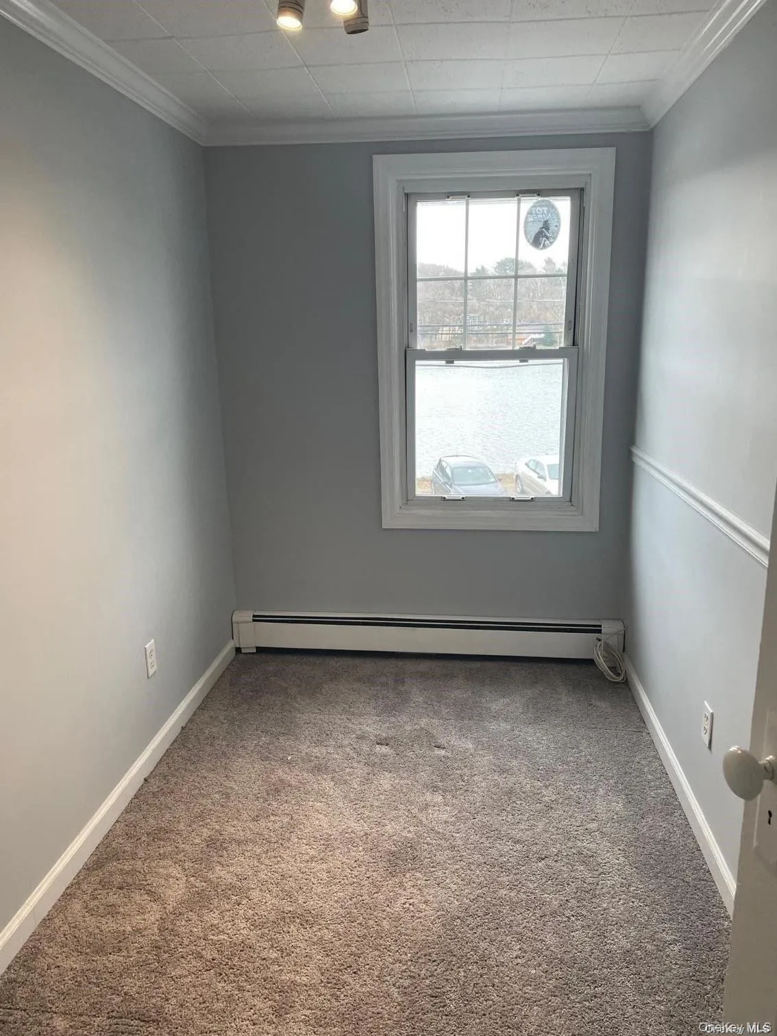 Office or pantry Office or pantry