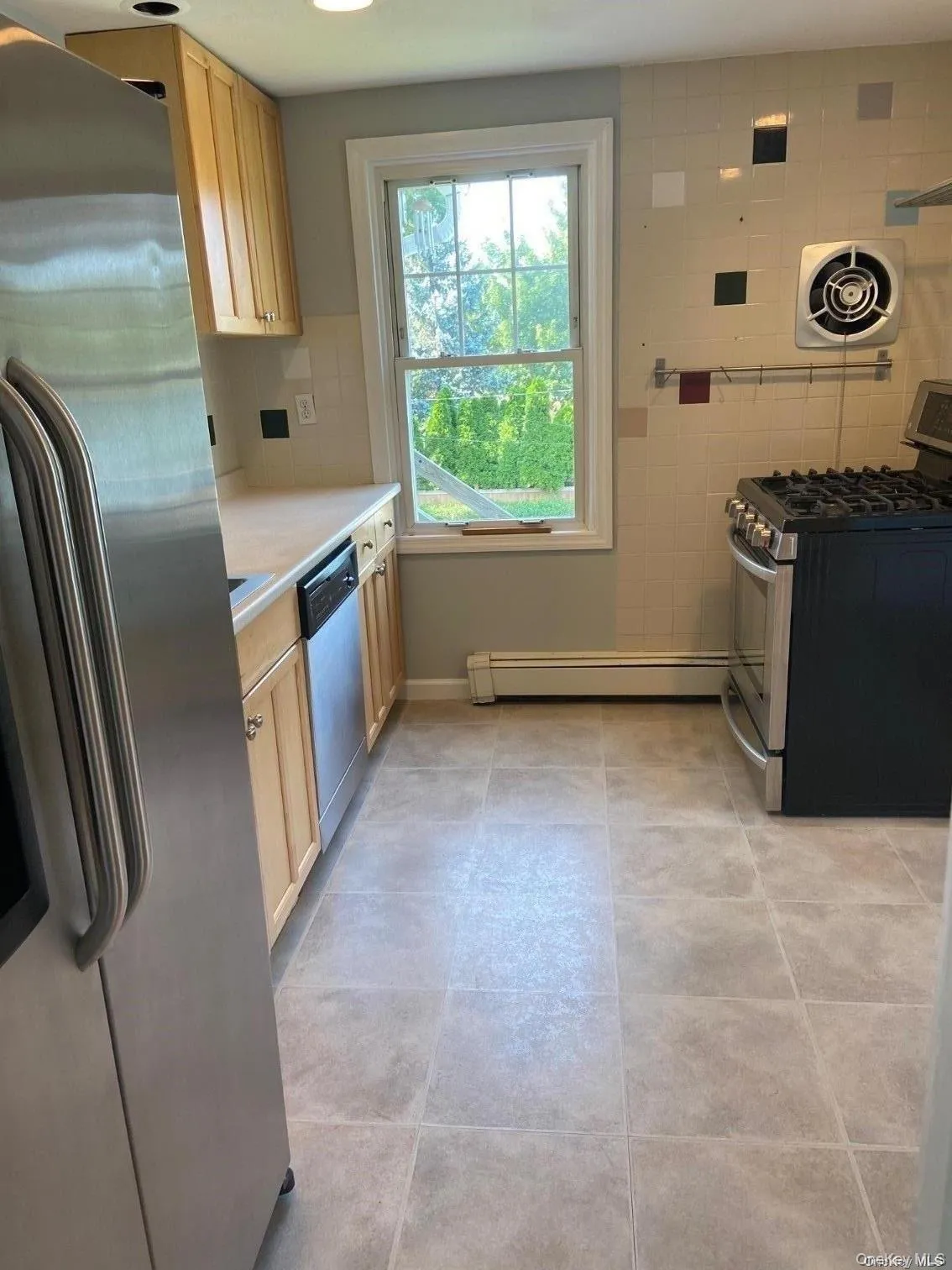 51 Centershore Road, Huntington, NY, 2 Bedrooms Bedrooms, 5 Rooms Rooms,1 BathroomBathrooms,Residential Lease,For Rent,Centershore,0,983295 51 Centershore Road, Huntington, NY, 2 Bedrooms Bedrooms, 5 Rooms Rooms,1 BathroomBathrooms,Residential Lease,For Rent,Centershore,0,983295