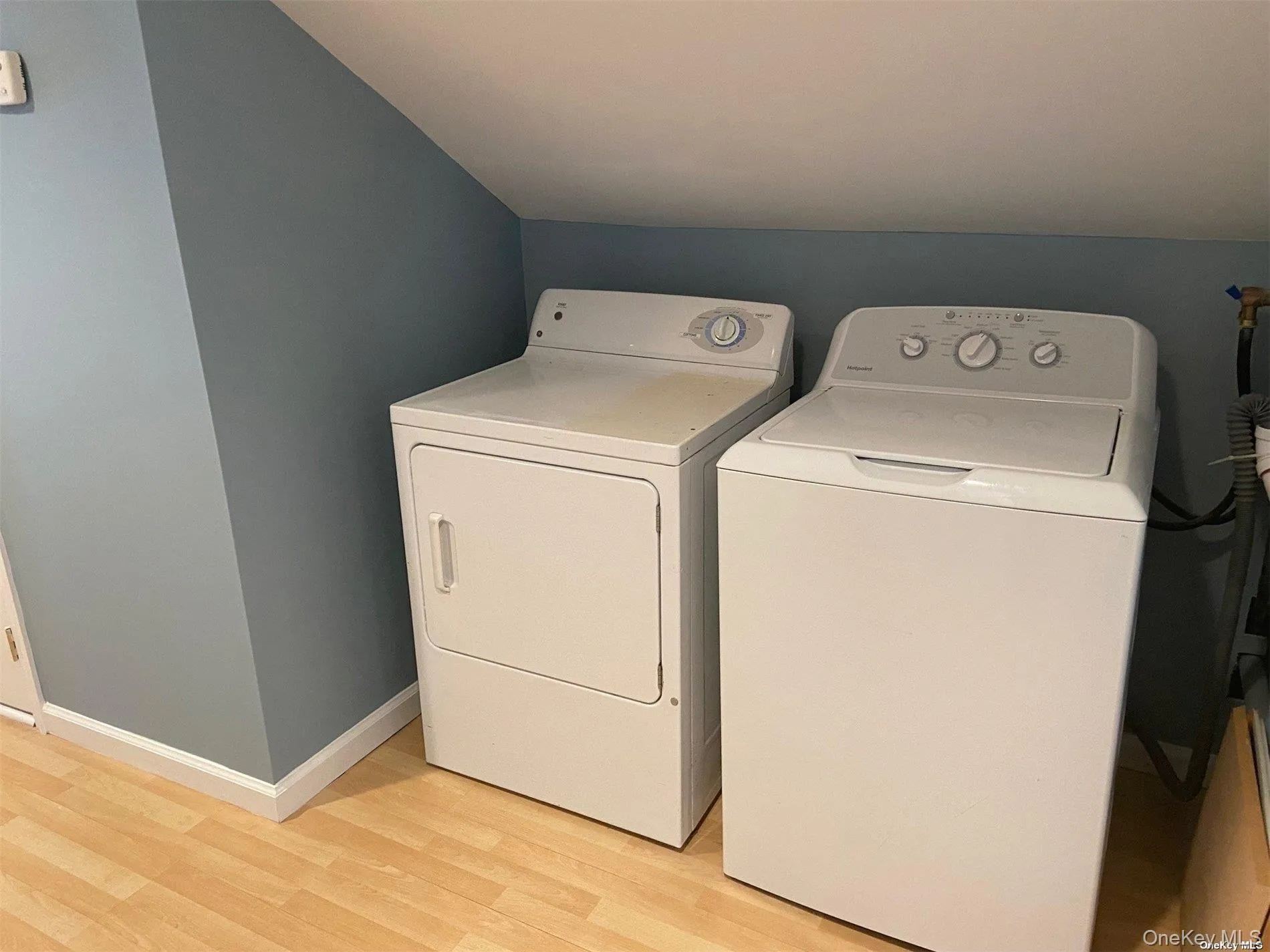 51 Centershore Road, Huntington, NY, 2 Bedrooms Bedrooms, 5 Rooms Rooms,1 BathroomBathrooms,Residential Lease,For Rent,Centershore,0,983295 51 Centershore Road, Huntington, NY, 2 Bedrooms Bedrooms, 5 Rooms Rooms,1 BathroomBathrooms,Residential Lease,For Rent,Centershore,0,983295