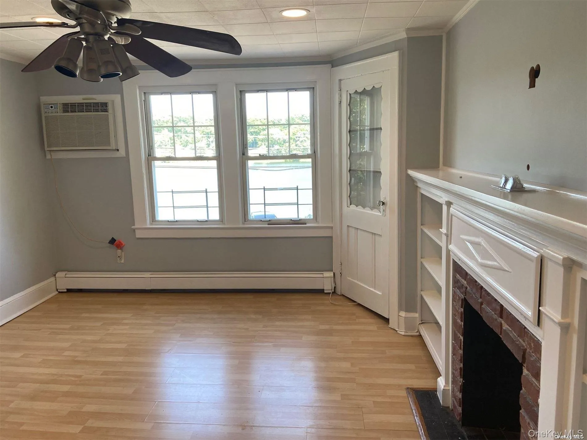 51 Centershore Road, Huntington, NY, 2 Bedrooms Bedrooms, 5 Rooms Rooms,1 BathroomBathrooms,Residential Lease,For Rent,Centershore,0,983295 51 Centershore Road, Huntington, NY, 2 Bedrooms Bedrooms, 5 Rooms Rooms,1 BathroomBathrooms,Residential Lease,For Rent,Centershore,0,983295