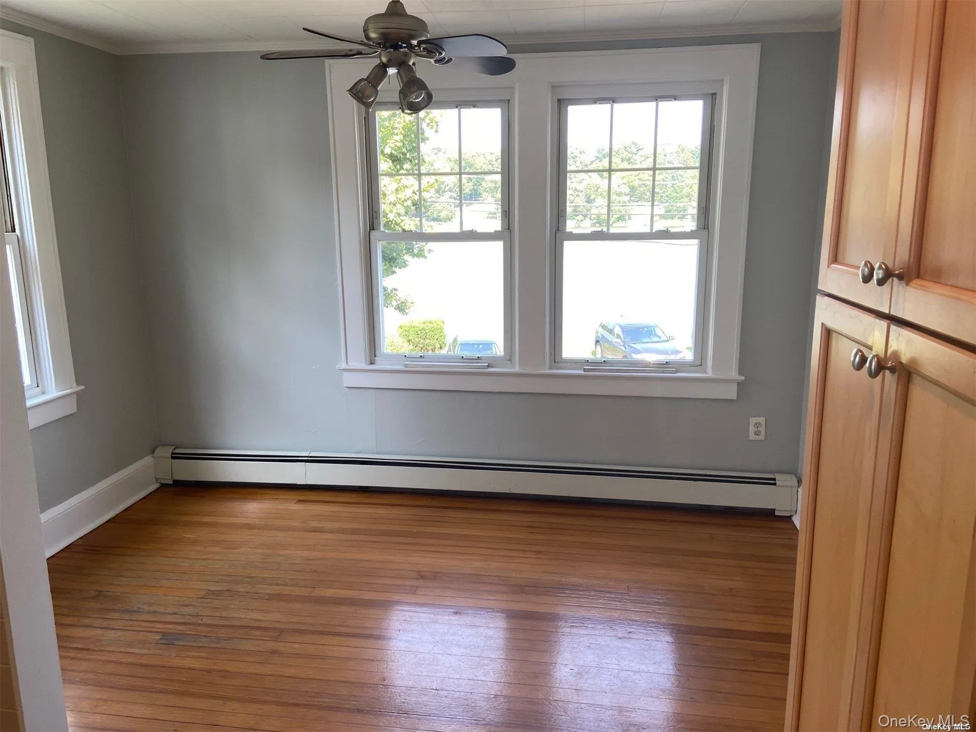 Eating area with water view Eating area with water view