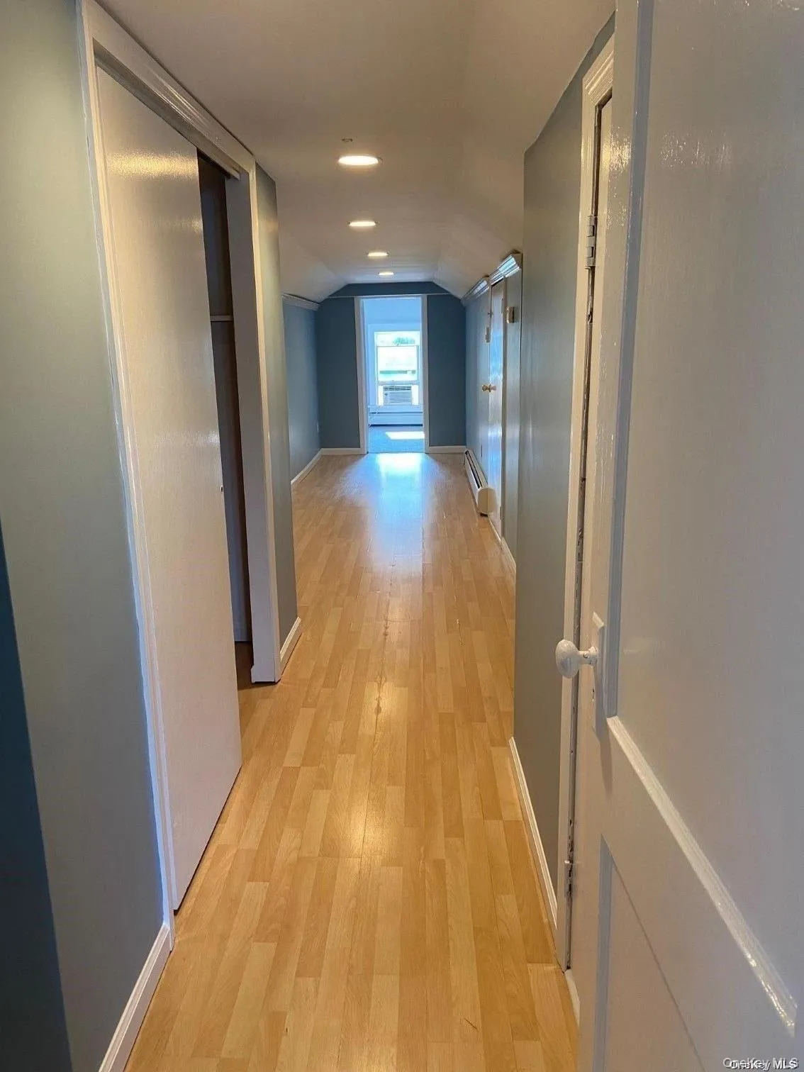 Hallway to W/D and 2nd bedroom Hallway to W/D and 2nd bedroom