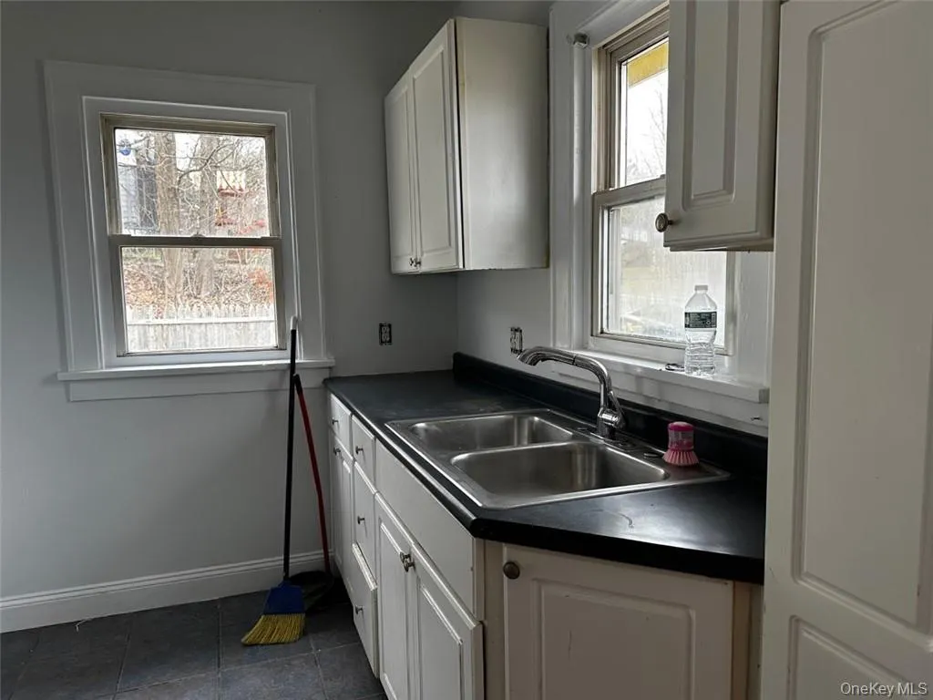 27 Howard Road, La Grange, NY, 2 Bedrooms Bedrooms, 4 Rooms Rooms,1 BathroomBathrooms,Residential Lease,For Rent,Howard,0,983342 27 Howard Road, La Grange, NY, 2 Bedrooms Bedrooms, 4 Rooms Rooms,1 BathroomBathrooms,Residential Lease,For Rent,Howard,0,983342