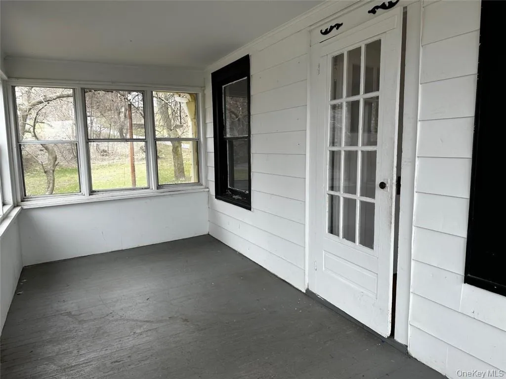 27 Howard Road, La Grange, NY, 2 Bedrooms Bedrooms, 4 Rooms Rooms,1 BathroomBathrooms,Residential Lease,For Rent,Howard,0,983342 27 Howard Road, La Grange, NY, 2 Bedrooms Bedrooms, 4 Rooms Rooms,1 BathroomBathrooms,Residential Lease,For Rent,Howard,0,983342