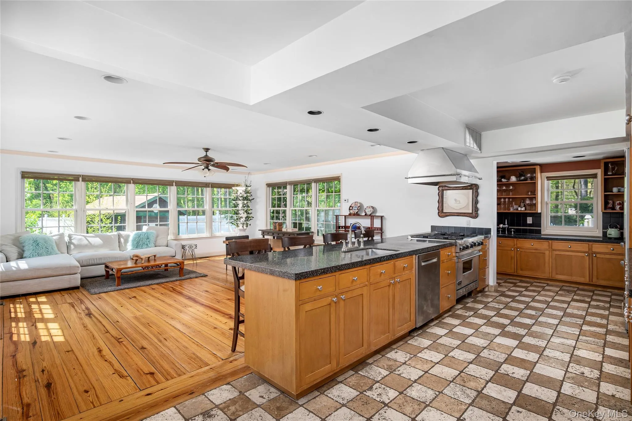 197 Route 9W, Orangetown, NY, 3 Bedrooms Bedrooms, 7 Rooms Rooms,2 BathroomsBathrooms,Residential Lease,For Rent,Route 9W,0,983349 197 Route 9W, Orangetown, NY, 3 Bedrooms Bedrooms, 7 Rooms Rooms,2 BathroomsBathrooms,Residential Lease,For Rent,Route 9W,0,983349