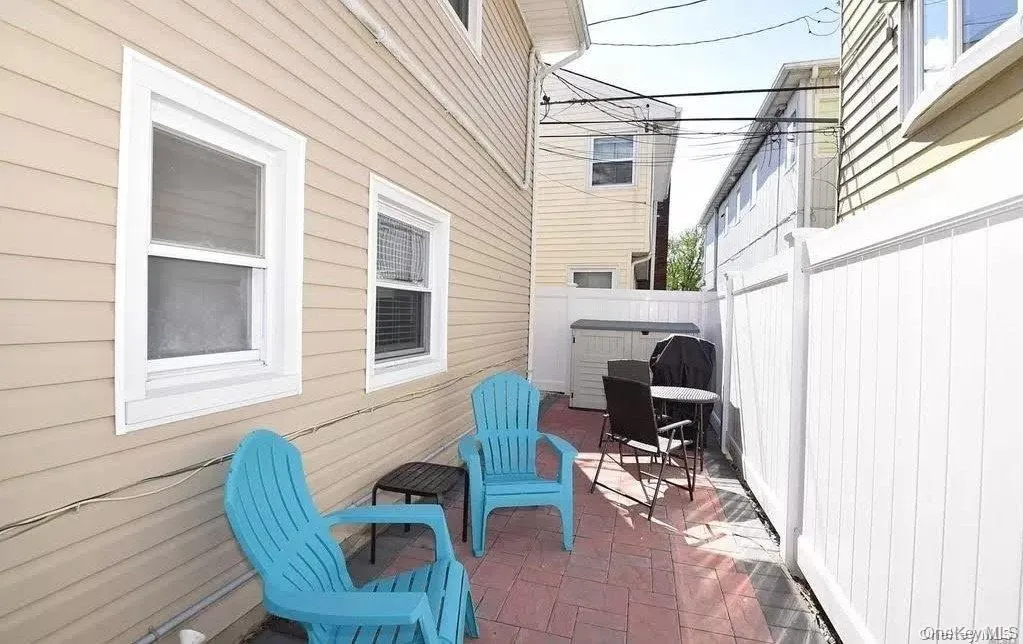 113 Harding Avenue, Long Beach, NY, 2 Bedrooms Bedrooms, 4 Rooms Rooms,1 BathroomBathrooms,Residential Lease,For Rent,Harding,0,983359 113 Harding Avenue, Long Beach, NY, 2 Bedrooms Bedrooms, 4 Rooms Rooms,1 BathroomBathrooms,Residential Lease,For Rent,Harding,0,983359
