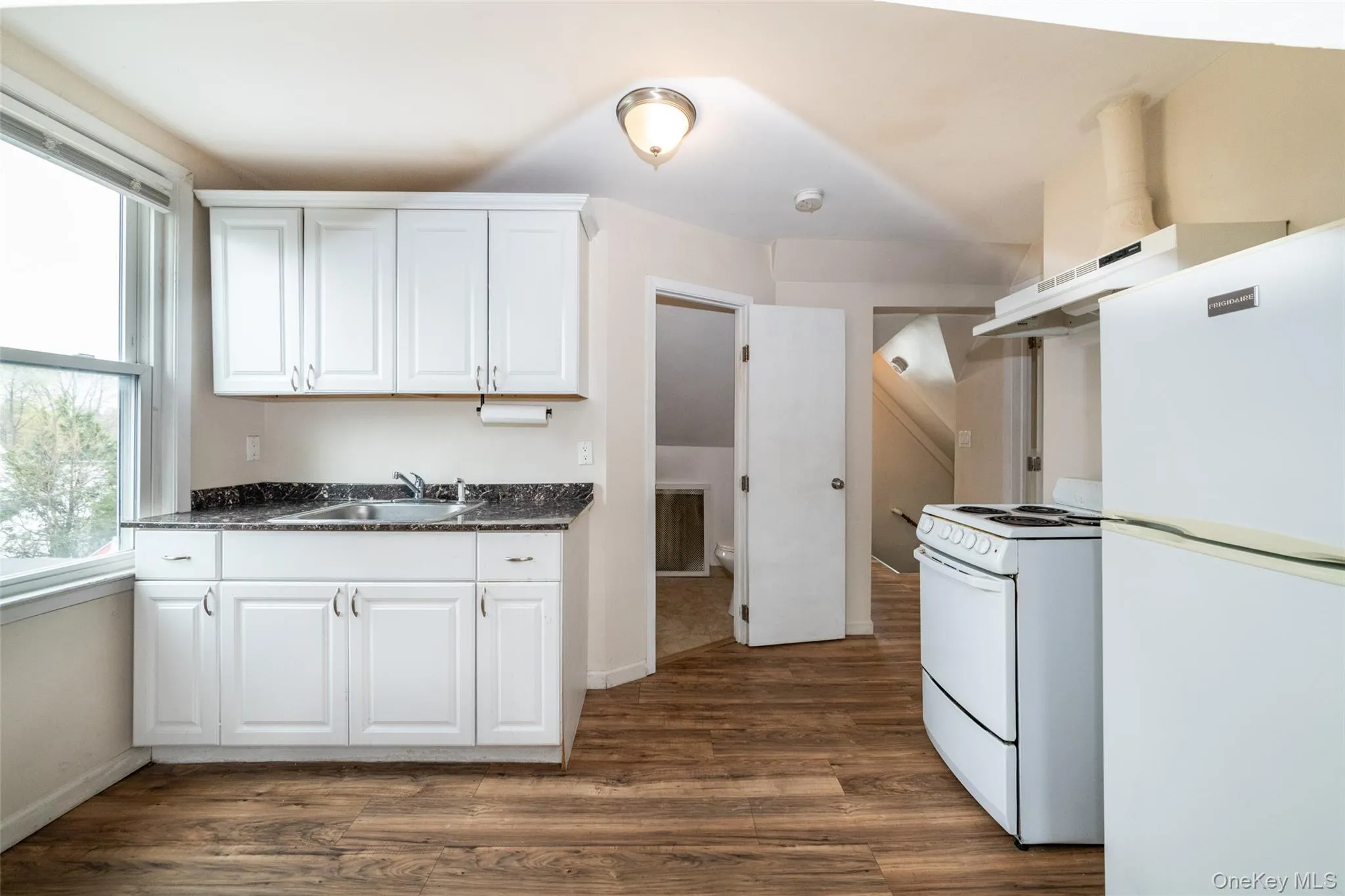 538 Jefferson Avenue, Mamaroneck, NY, 1 Bedroom Bedrooms, 2 Rooms Rooms,1 BathroomBathrooms,Residential Lease,For Rent,Jefferson,0,983370 538 Jefferson Avenue, Mamaroneck, NY, 1 Bedroom Bedrooms, 2 Rooms Rooms,1 BathroomBathrooms,Residential Lease,For Rent,Jefferson,0,983370