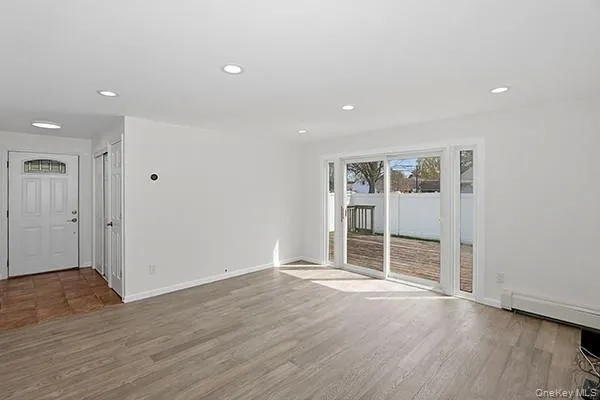 48 Link Lane, Oyster Bay, NY, 4 Bedrooms Bedrooms, 9 Rooms Rooms,2 BathroomsBathrooms,Residential Lease,For Rent,Link,0,983374 48 Link Lane, Oyster Bay, NY, 4 Bedrooms Bedrooms, 9 Rooms Rooms,2 BathroomsBathrooms,Residential Lease,For Rent,Link,0,983374