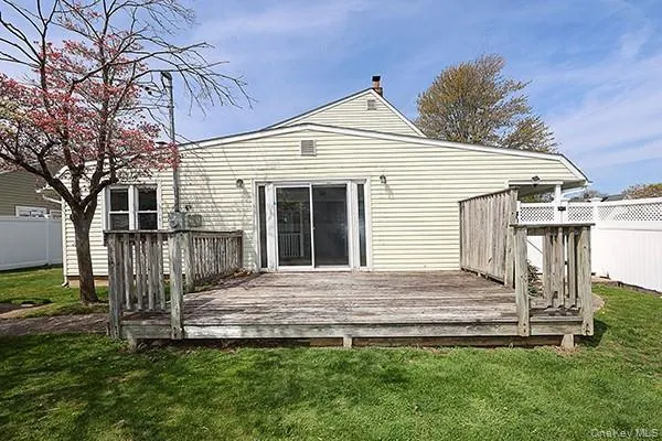 48 Link Lane, Oyster Bay, NY, 4 Bedrooms Bedrooms, 9 Rooms Rooms,2 BathroomsBathrooms,Residential Lease,For Rent,Link,0,983374 48 Link Lane, Oyster Bay, NY, 4 Bedrooms Bedrooms, 9 Rooms Rooms,2 BathroomsBathrooms,Residential Lease,For Rent,Link,0,983374