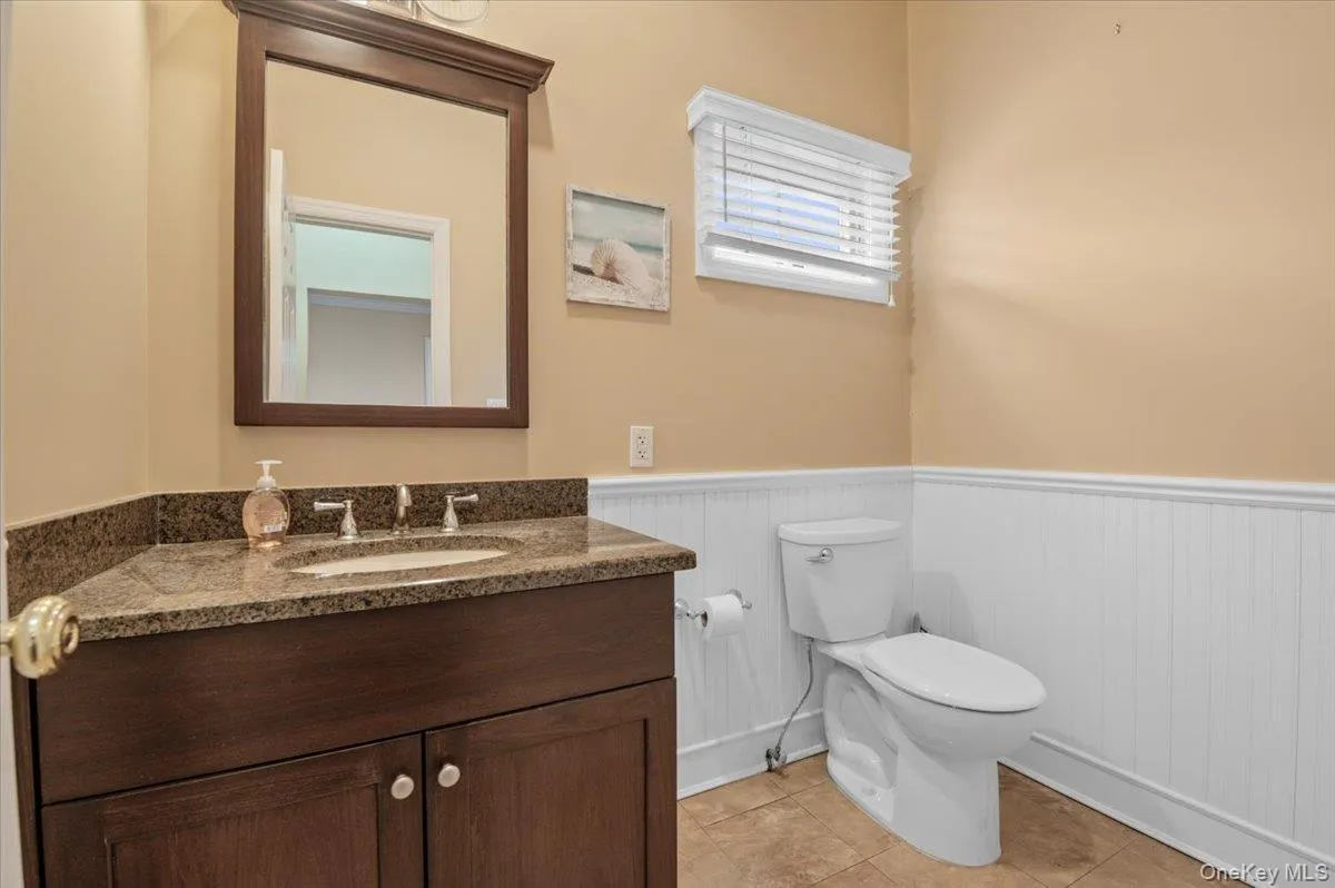 434 Broadway, Long Beach, NY, 3 Bedrooms Bedrooms, 6 Rooms Rooms,2 BathroomsBathrooms,Residential Lease,For Rent,Broadway,0,983378 434 Broadway, Long Beach, NY, 3 Bedrooms Bedrooms, 6 Rooms Rooms,2 BathroomsBathrooms,Residential Lease,For Rent,Broadway,0,983378